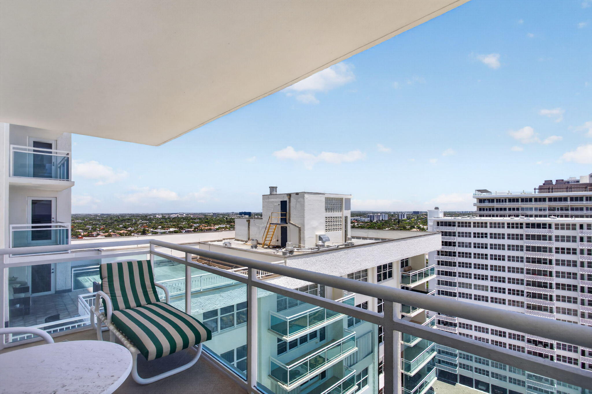 PLAYA DEL MAR CONDO - Residential