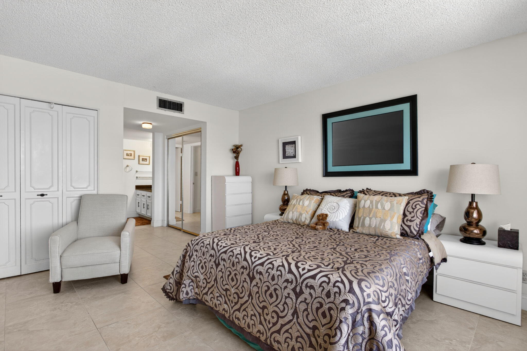 PLAYA DEL MAR CONDO - Residential