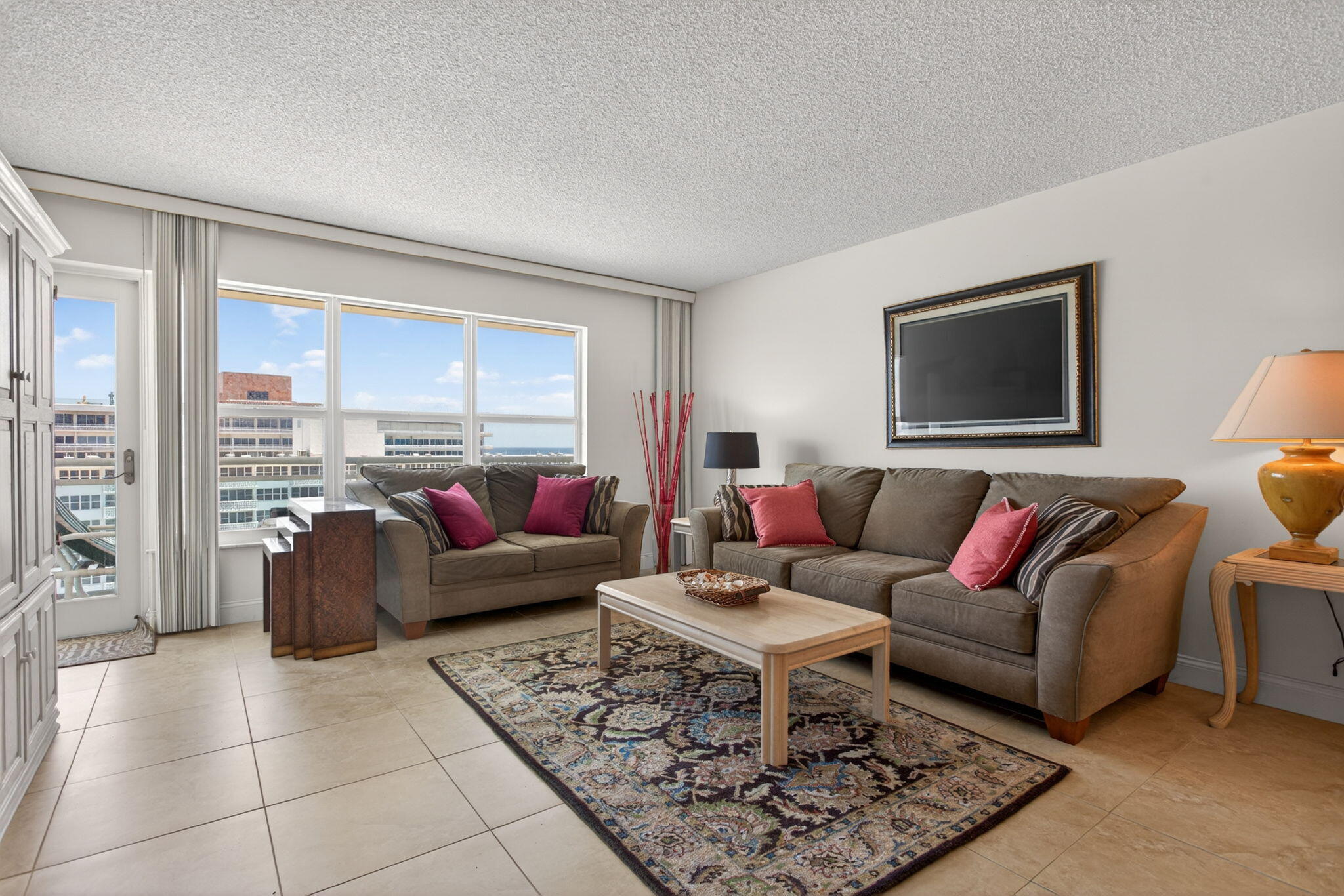 PLAYA DEL MAR CONDO - Residential