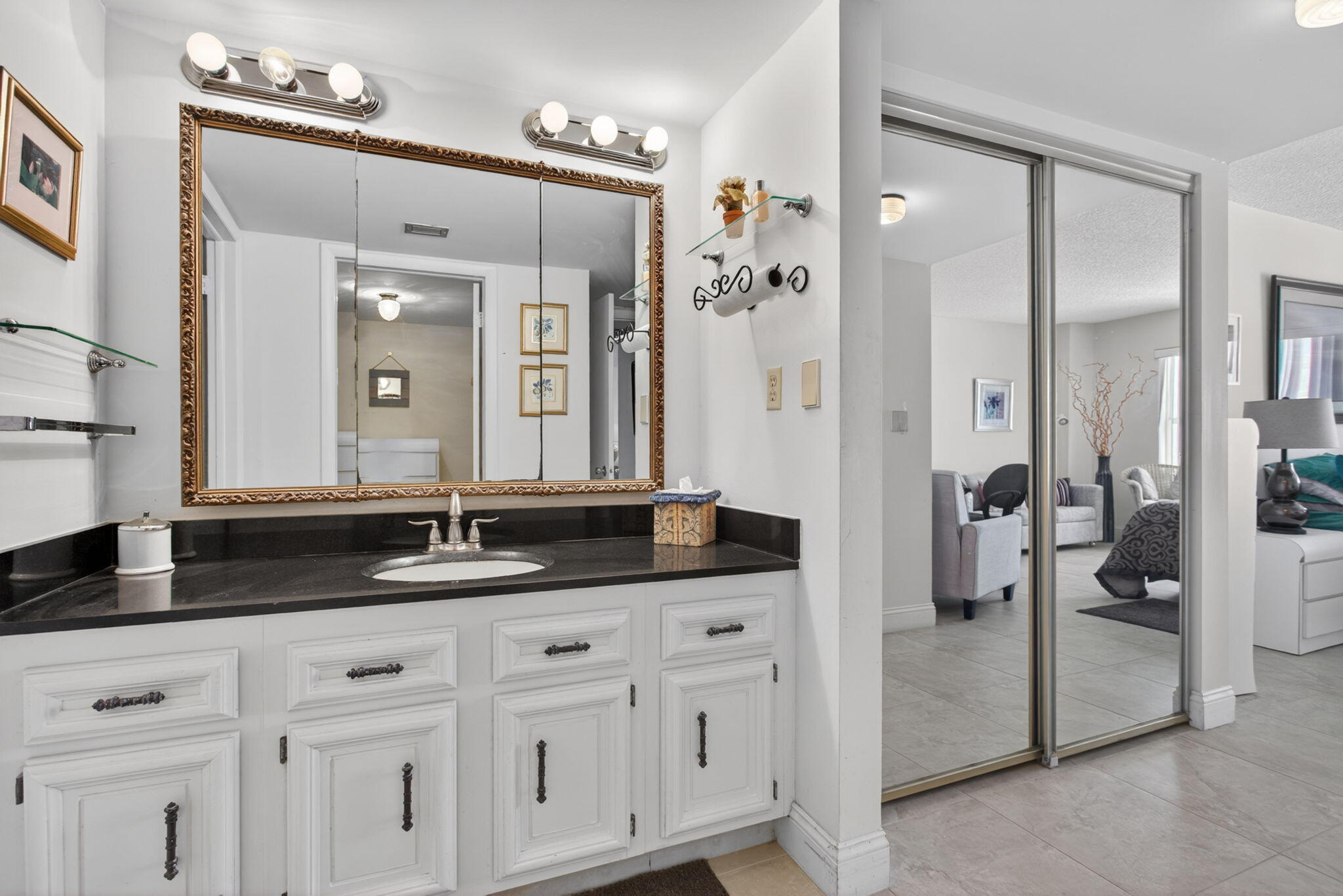 PLAYA DEL MAR CONDO - Residential