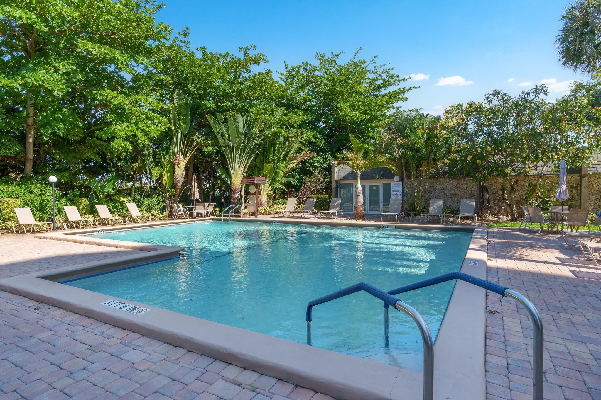 WATERFORD POINT CONDO - Residential