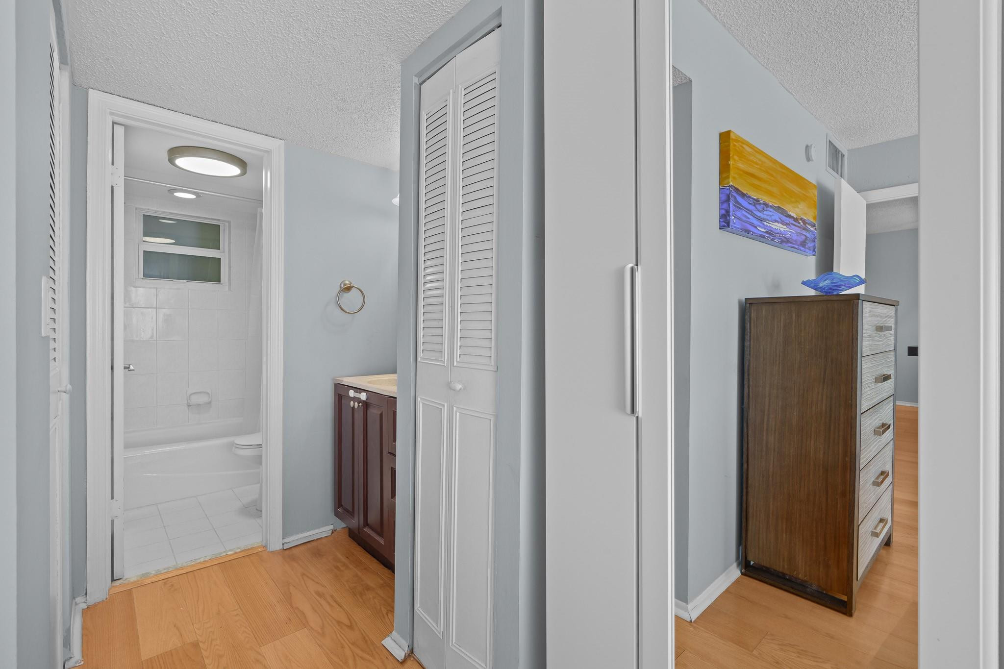 WATERFORD POINT CONDO - Residential