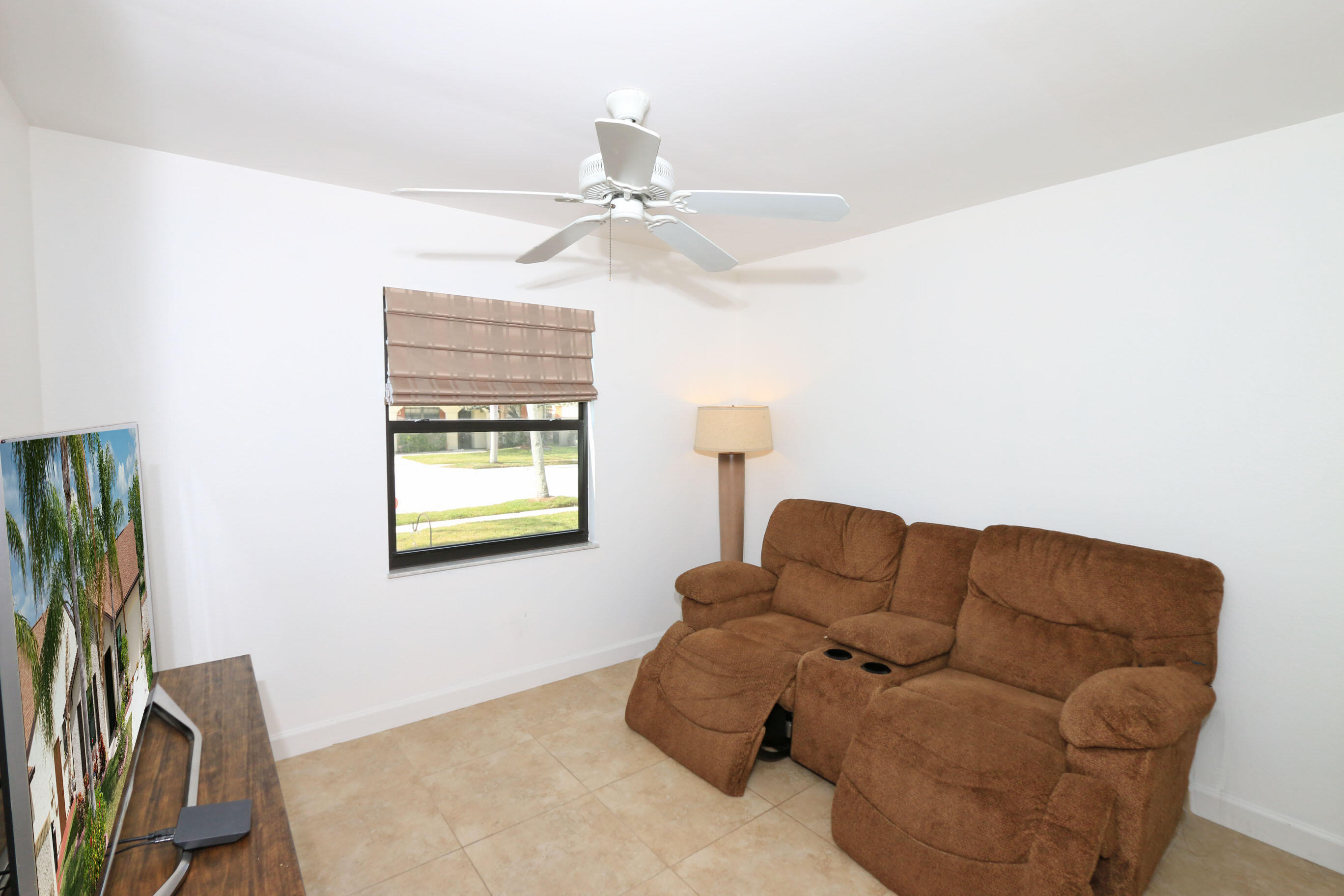 PORT ST LUCIE SECTION 53 1ST REPLAT - Residential