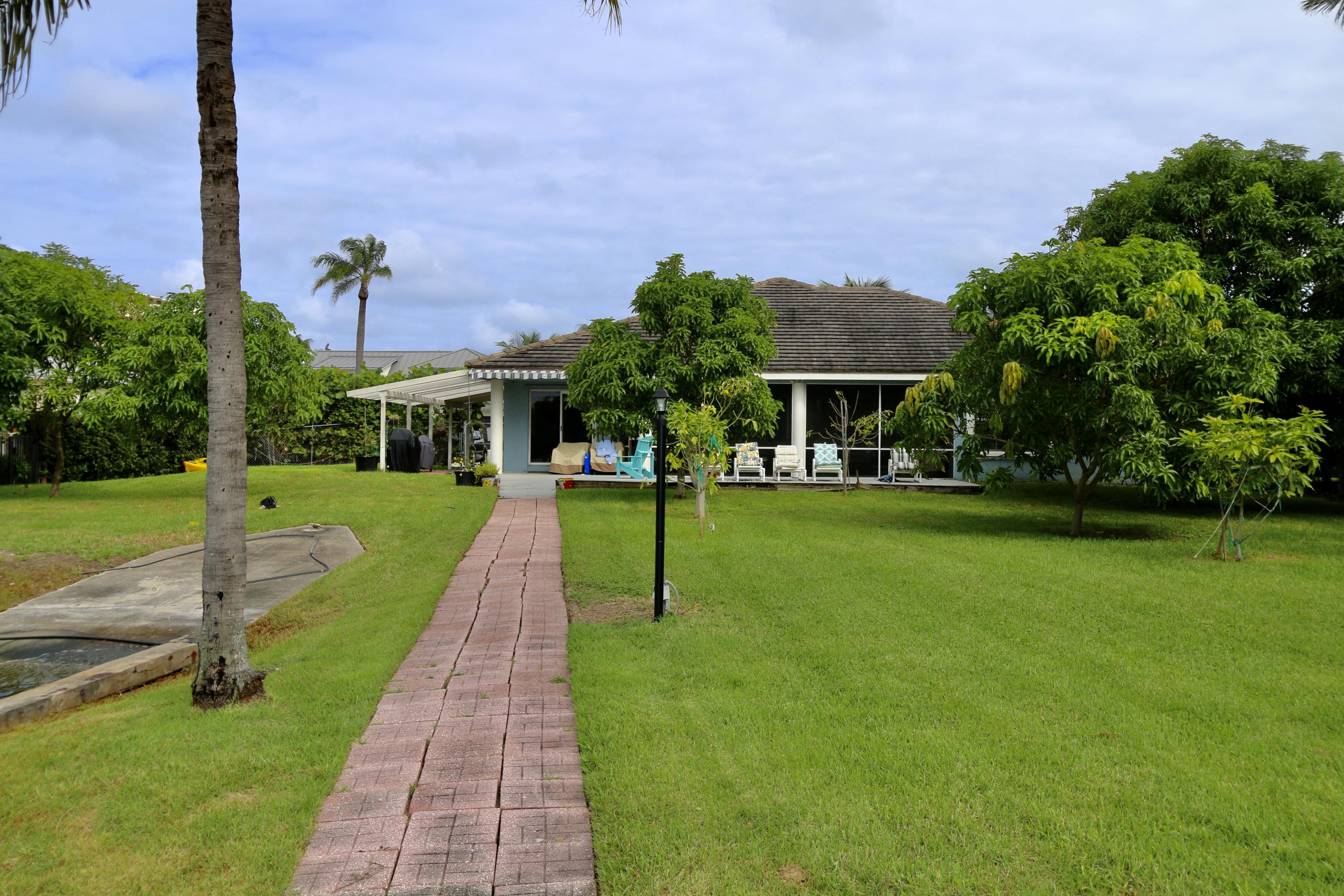 JUPITER INLET BEACH COLONY - Residential