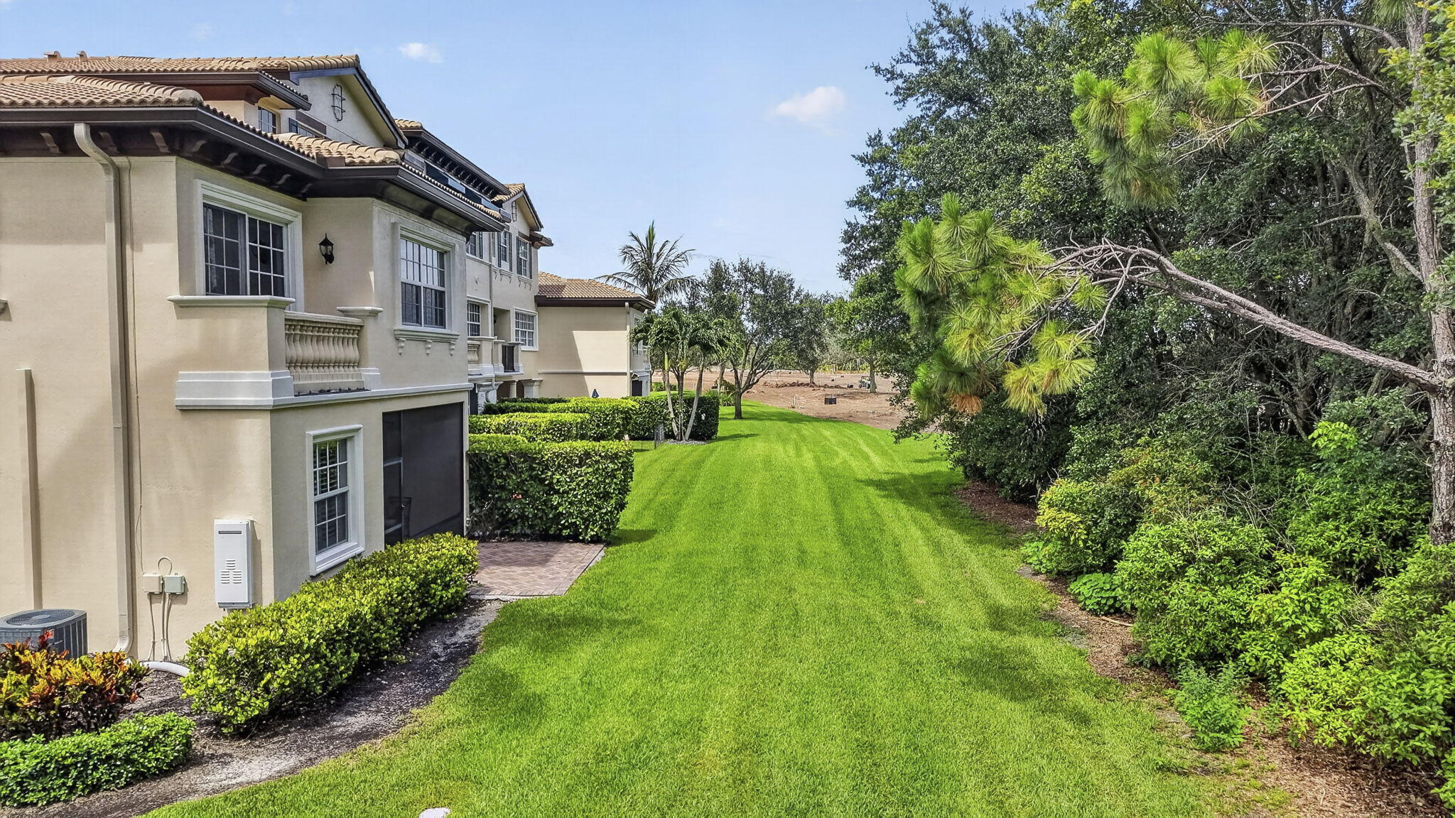 JUPITER COUNTRY CLUB CONDO - Residential Lease