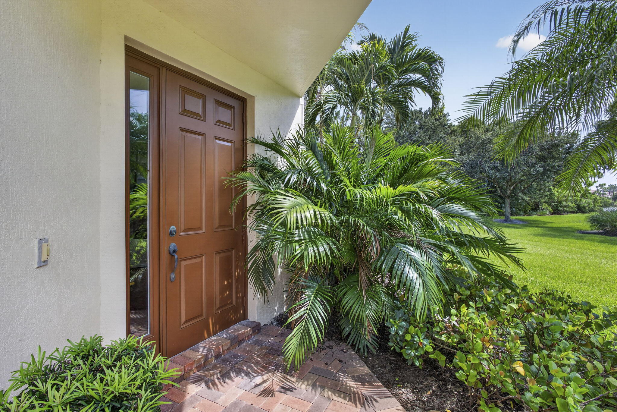 JUPITER COUNTRY CLUB CONDO - Residential Lease