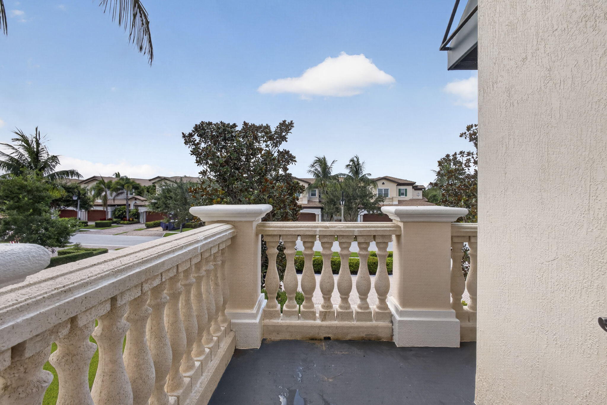 JUPITER COUNTRY CLUB CONDO - Residential Lease