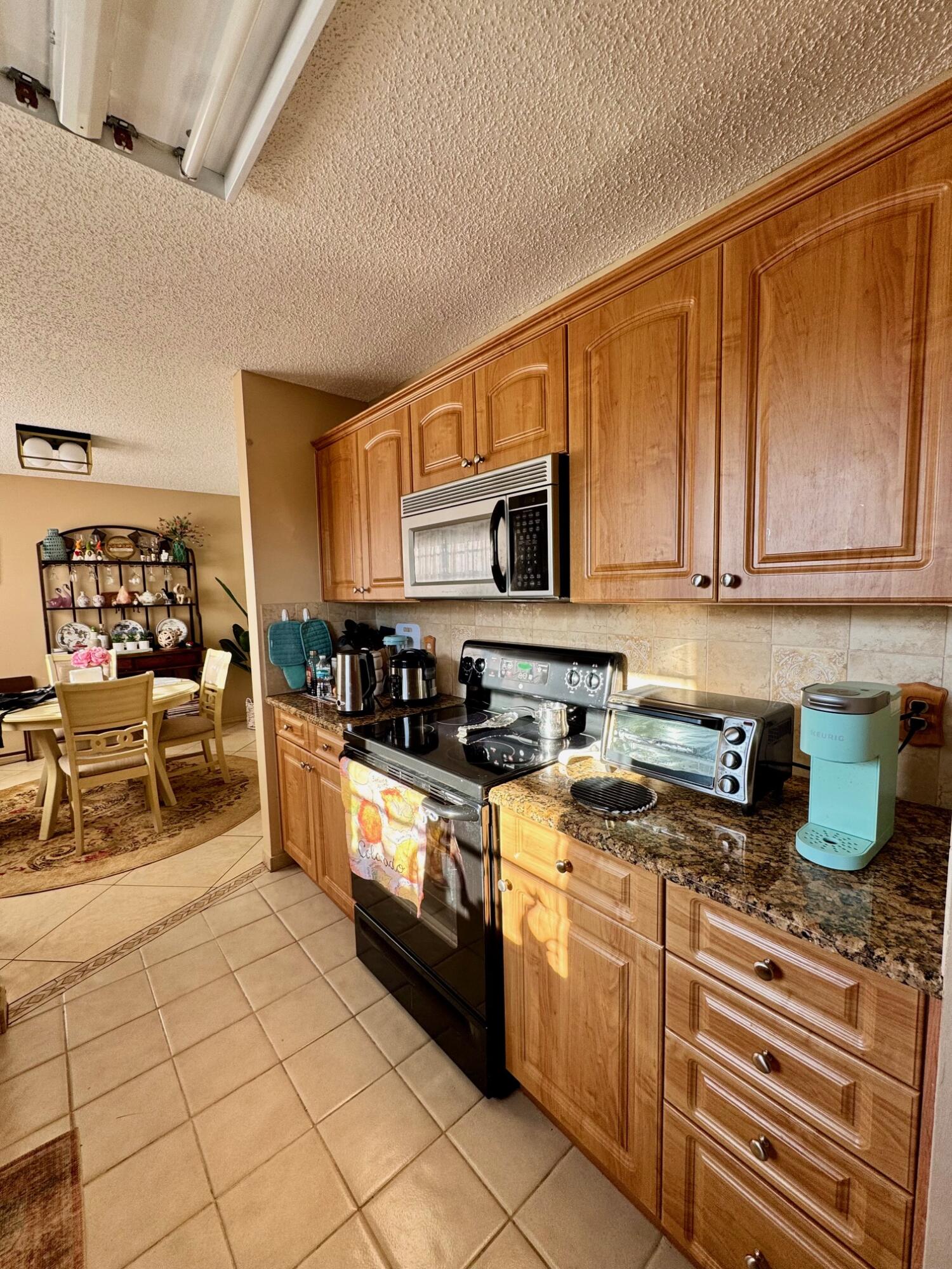 VISTA ST LUCIE - Residential