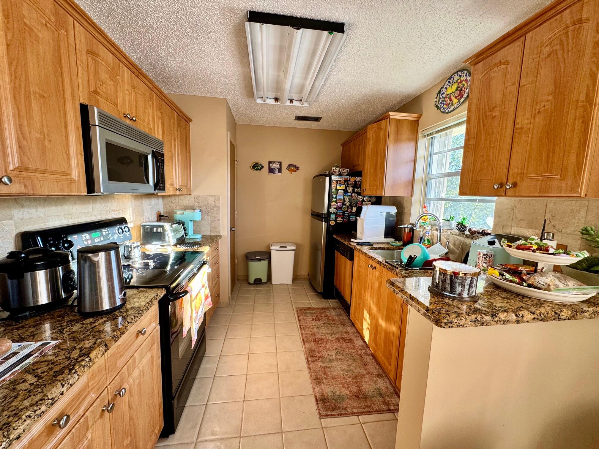 VISTA ST LUCIE - Residential