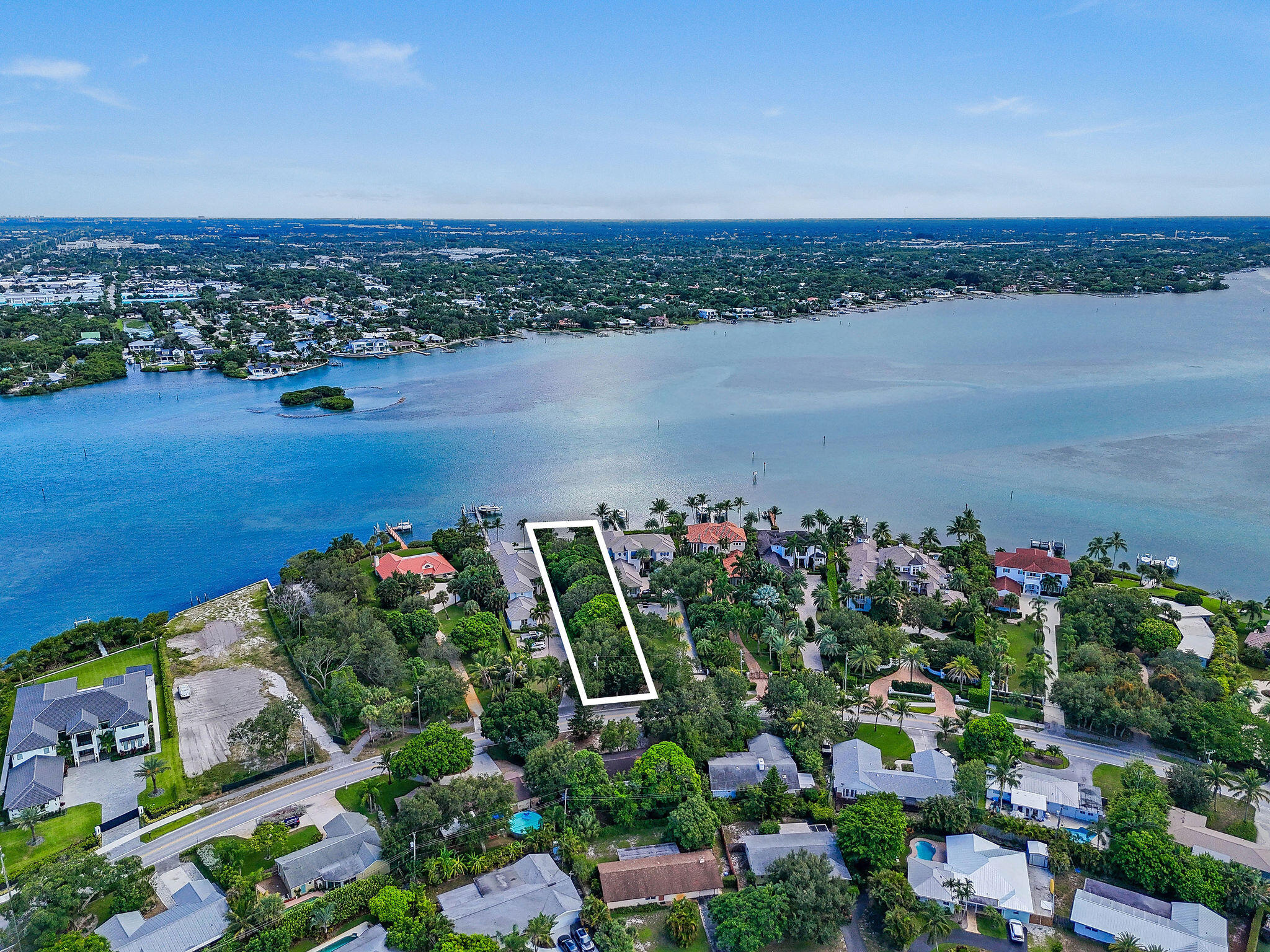 RIVERSIDE ON THE LOXAHATCHEE - Land