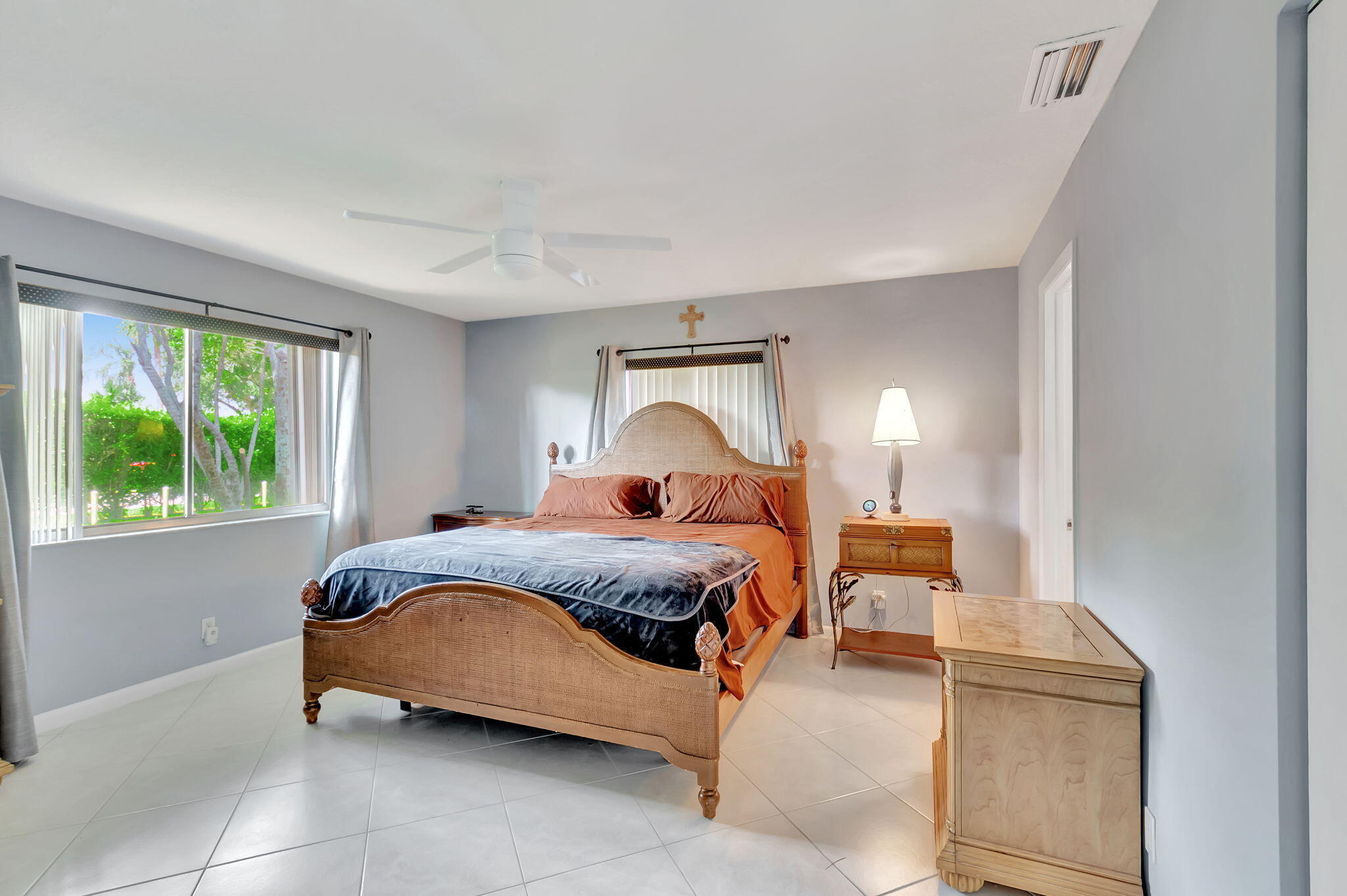 VILLAGES OF ORIOLE BONAIRE - Residential