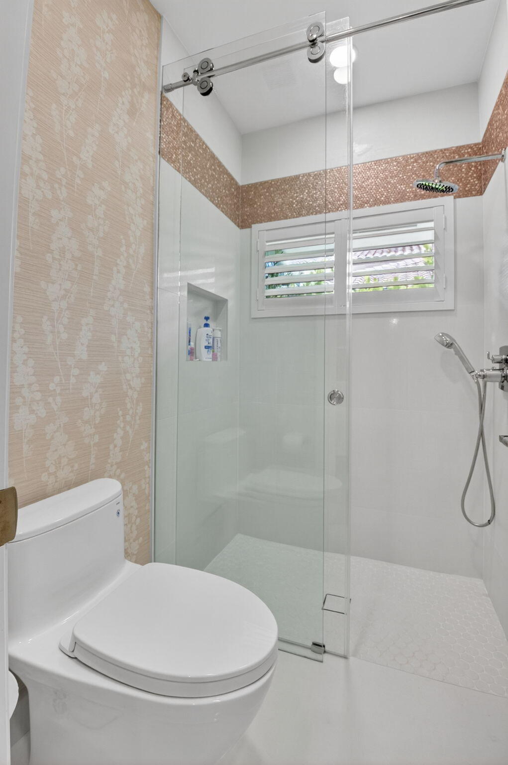 DEVON PLACE - Residential