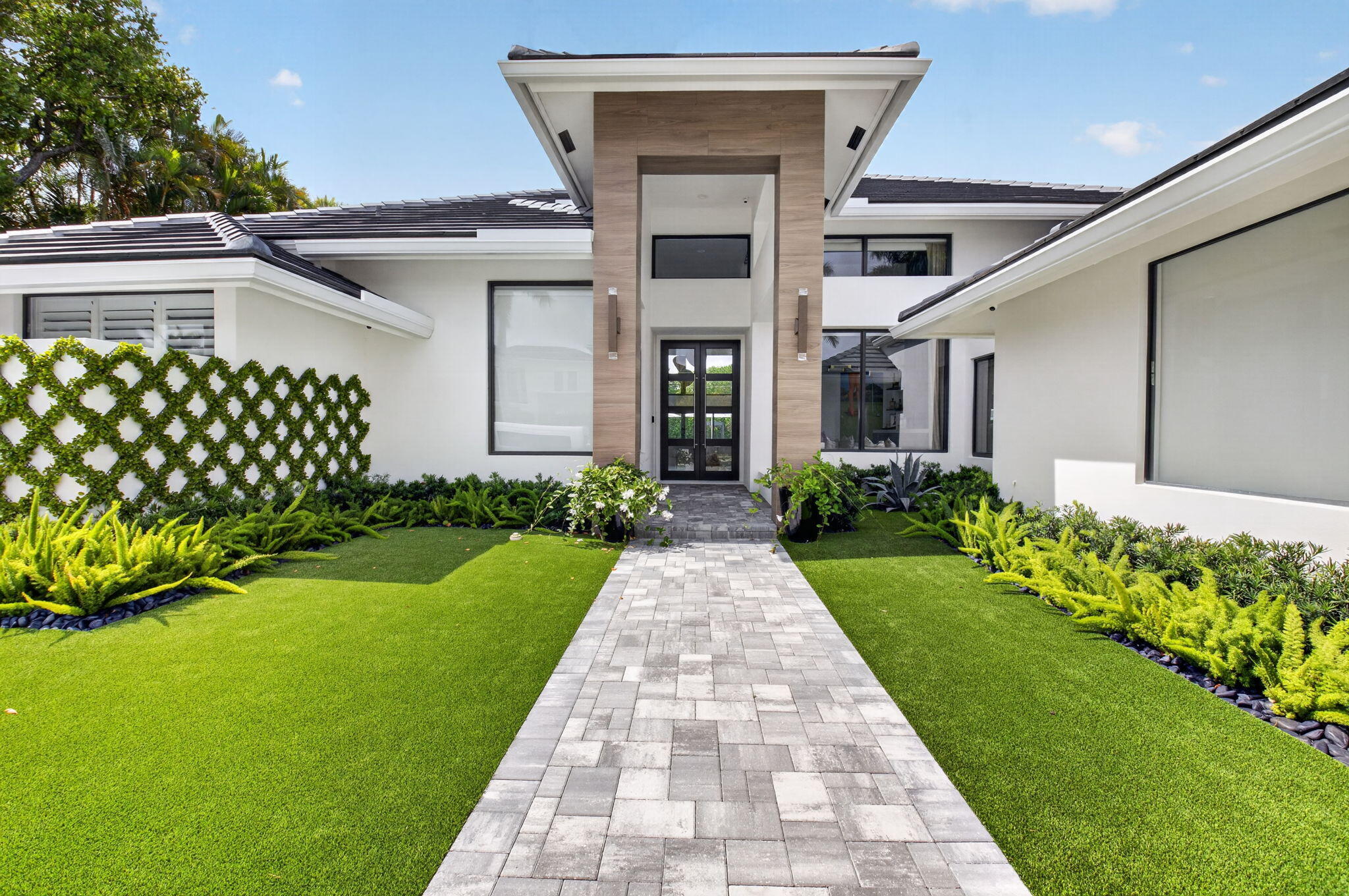 DEVON PLACE - Residential