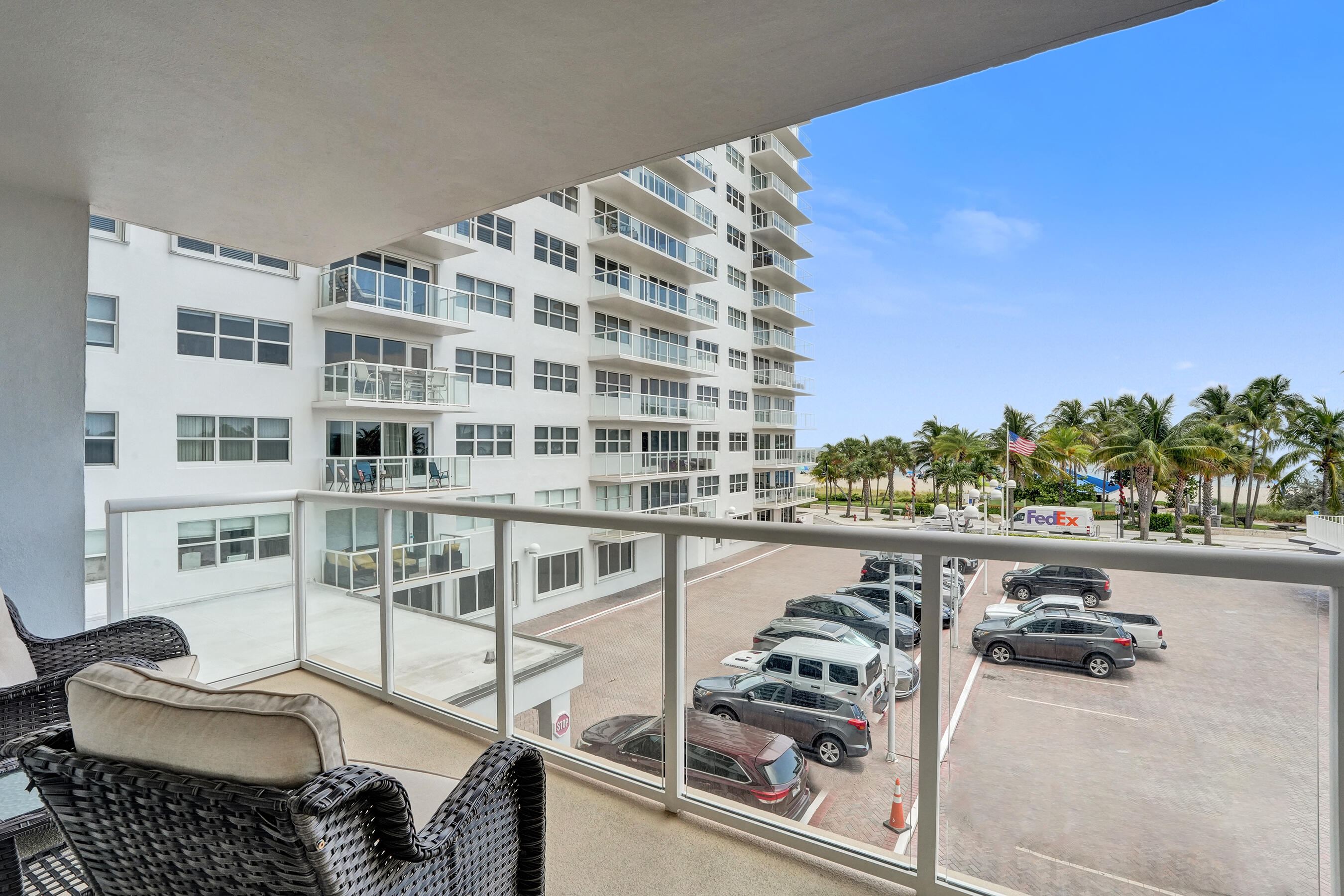 SEA MONARCH CONDO - Residential