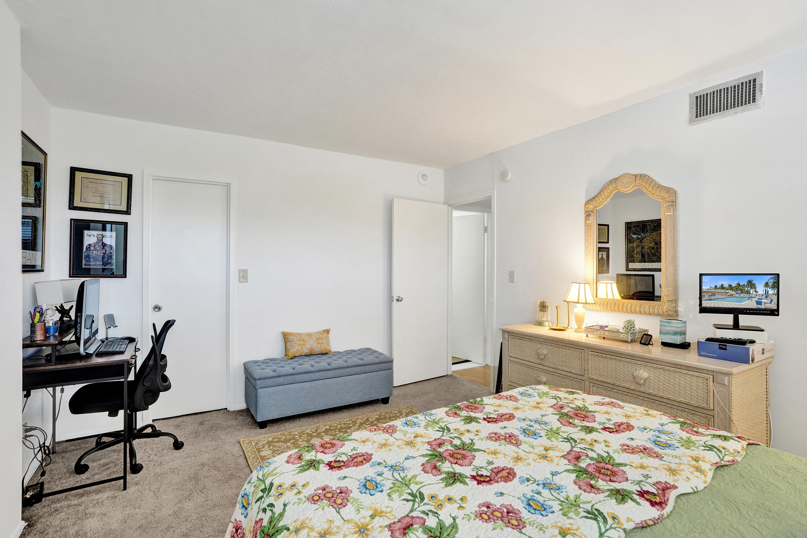SEA MONARCH CONDO - Residential