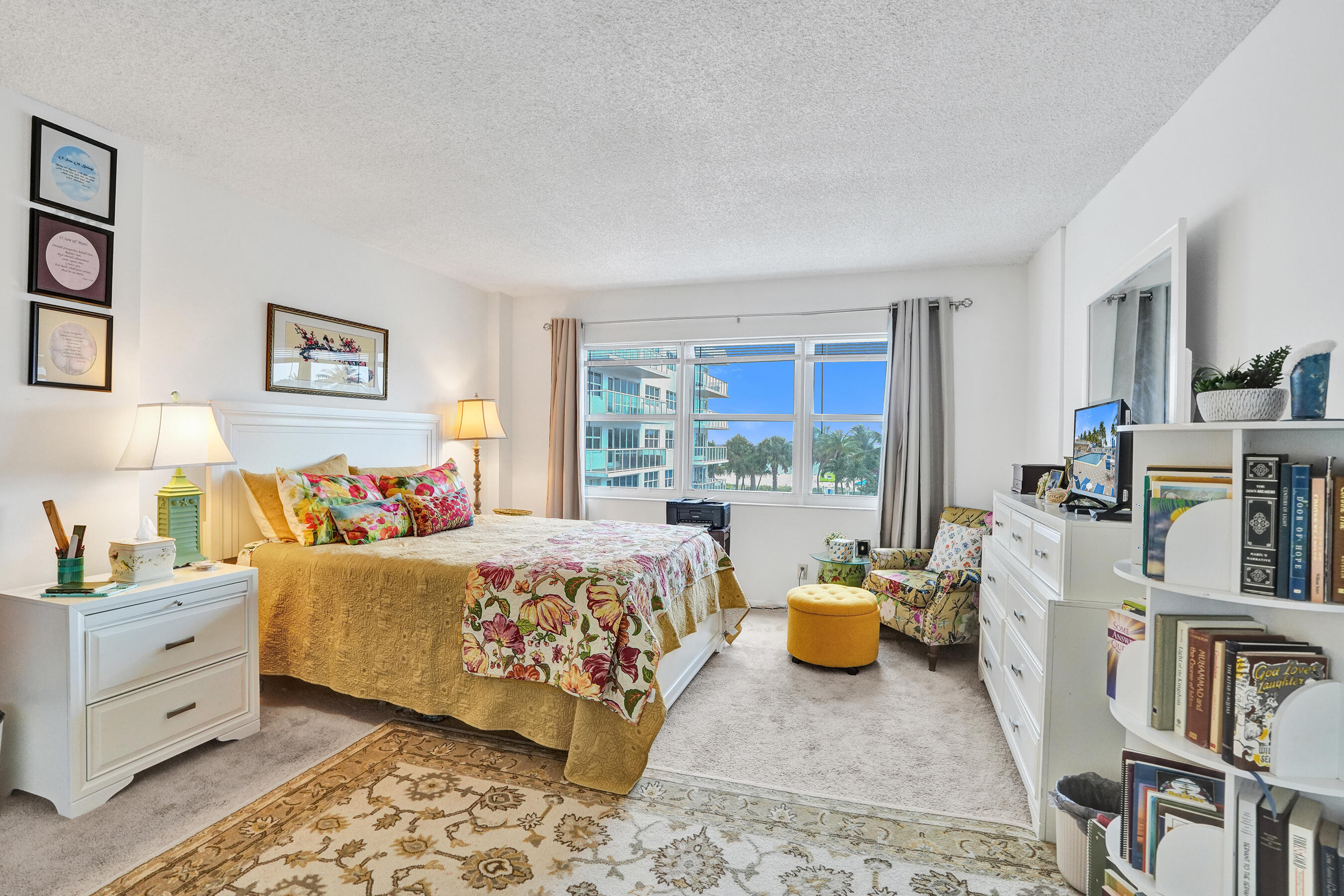 SEA MONARCH CONDO - Residential