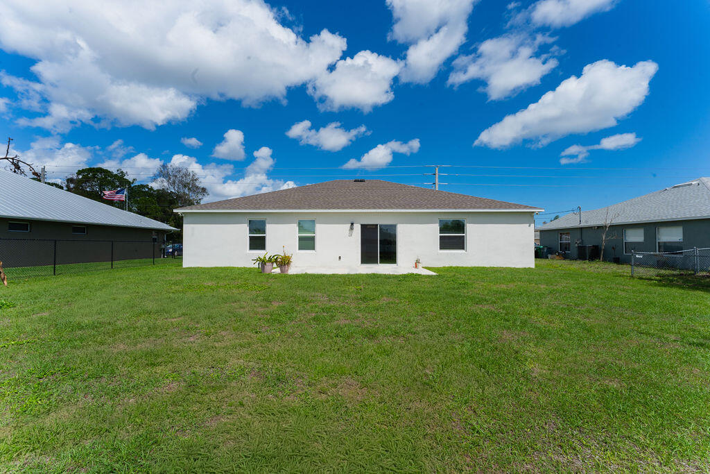 PORT ST LUCIE SECTION 13 - Residential