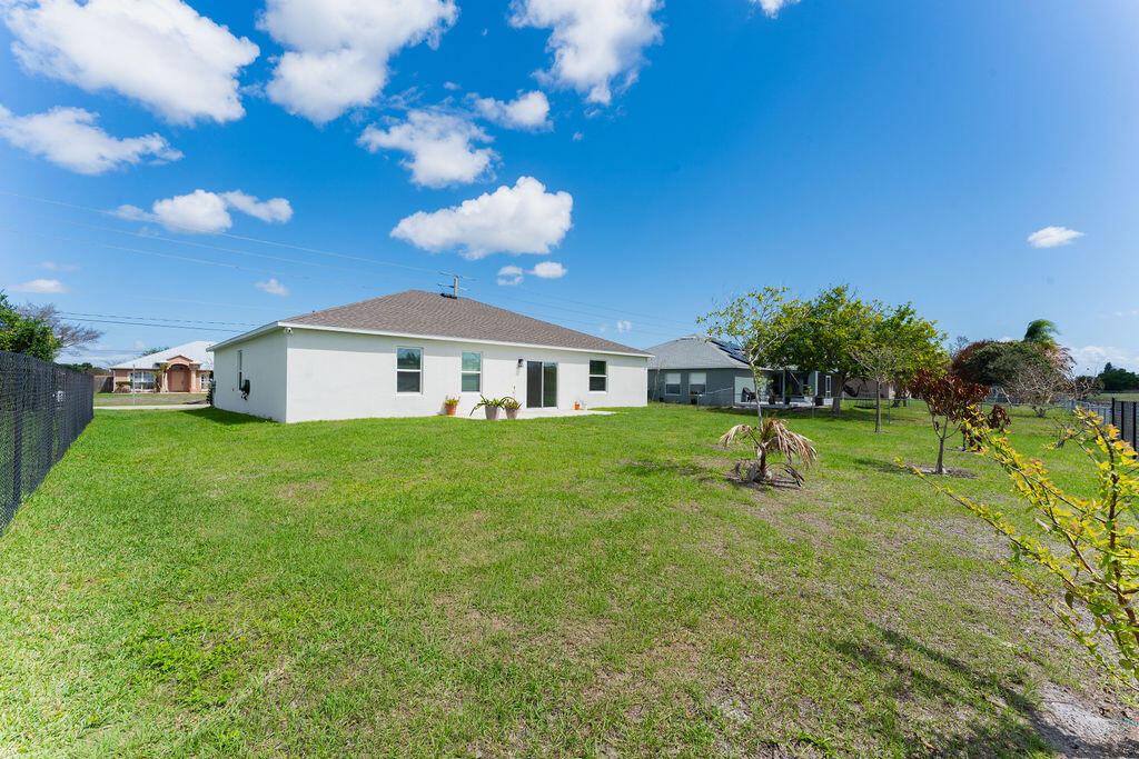 PORT ST LUCIE SECTION 13 - Residential