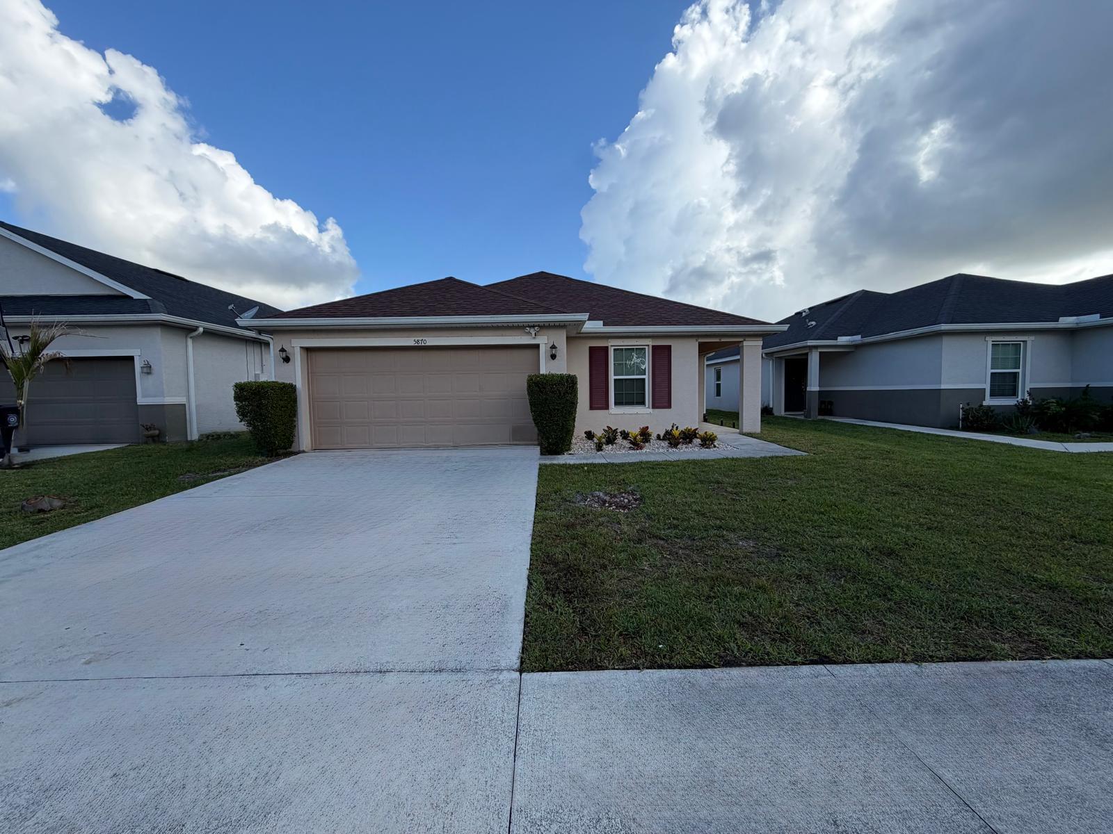 PINE TRACE THIRD REPLAT - Residential Lease