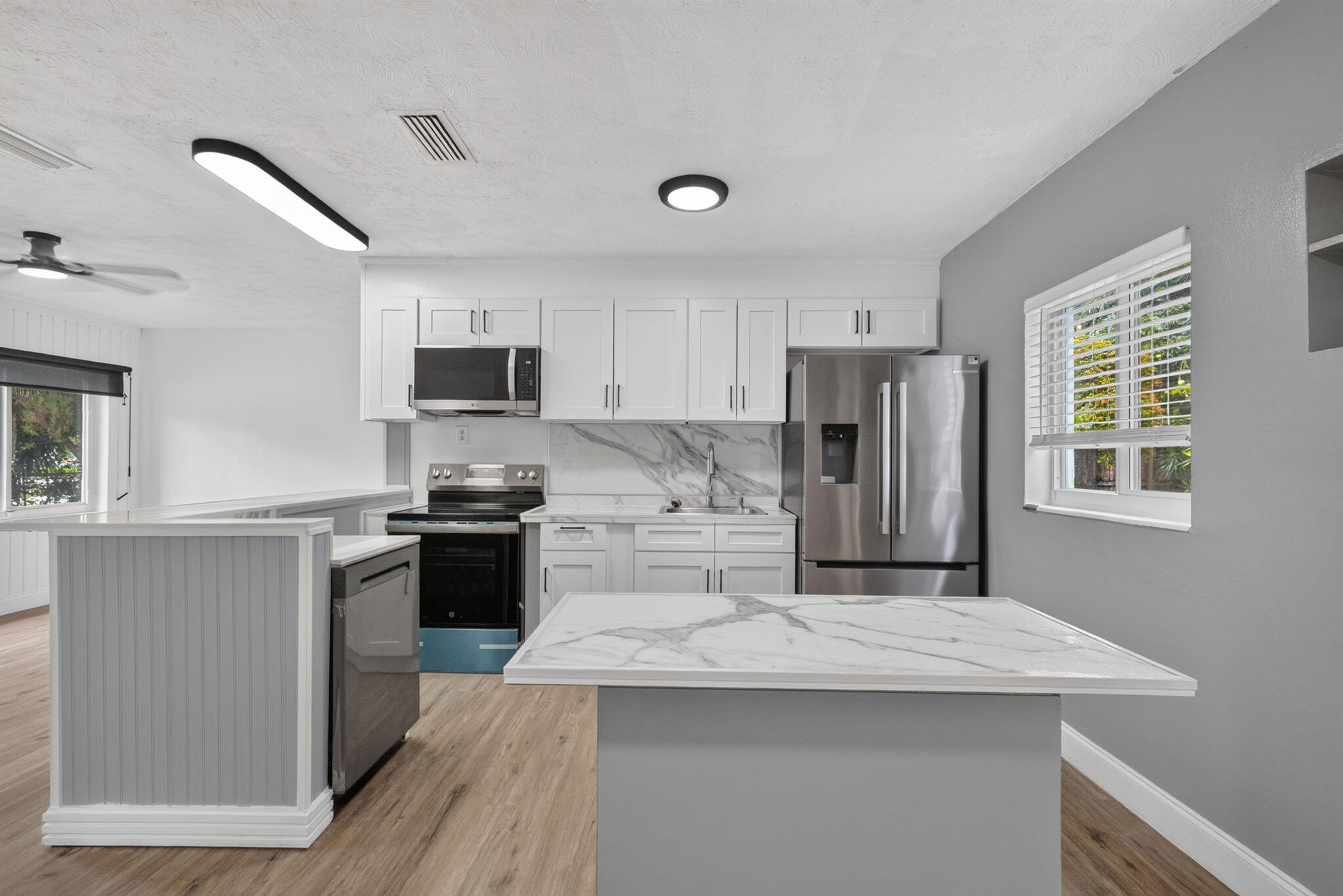 COLLIER ESTATES 1ST ADD - Residential Lease