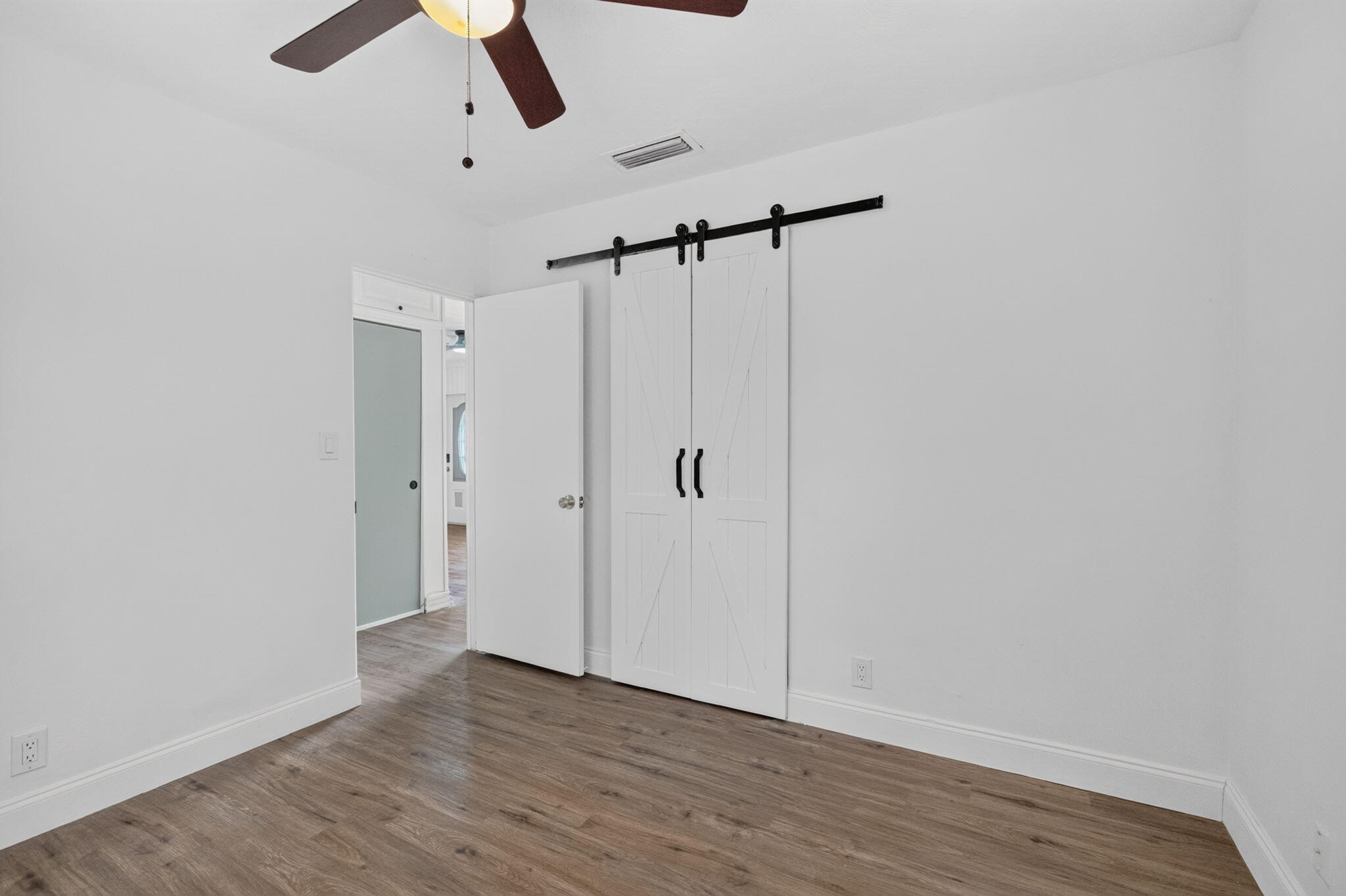 COLLIER ESTATES 1ST ADD - Residential Lease