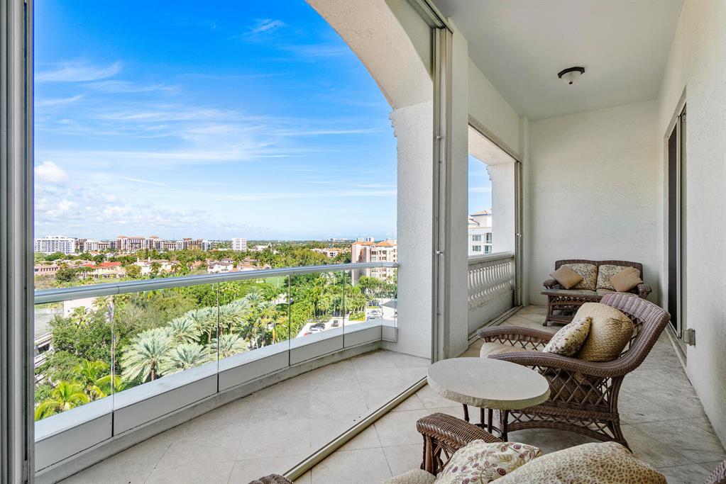 MIZNER GRAND CONDO - Residential