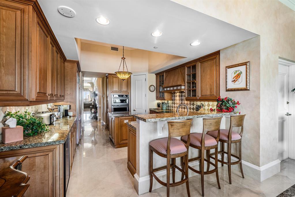 MIZNER GRAND CONDO - Residential