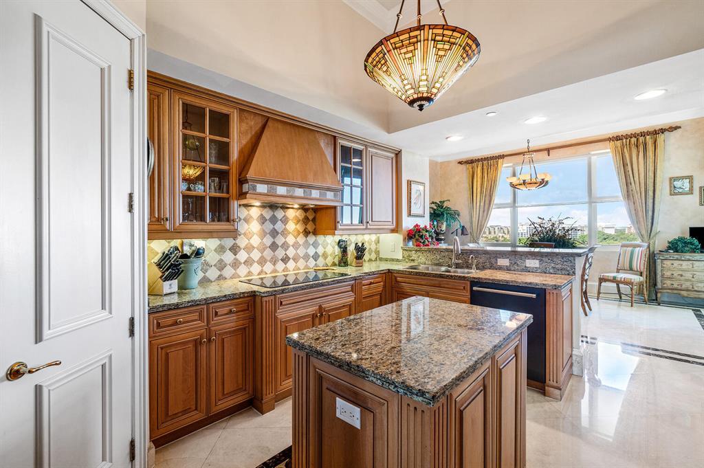 MIZNER GRAND CONDO - Residential