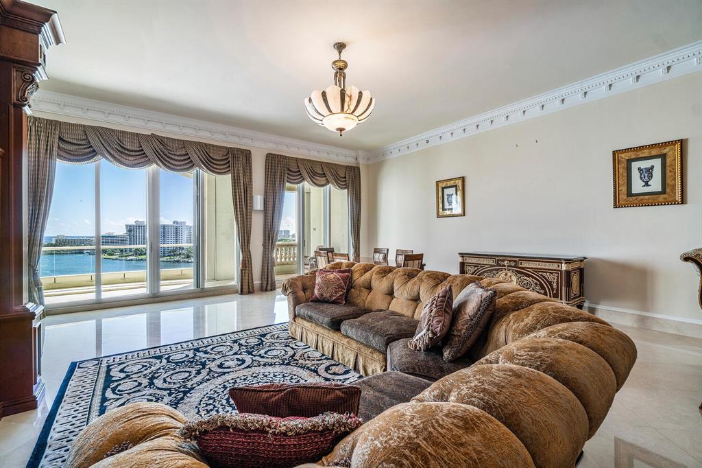 MIZNER GRAND CONDO - Residential