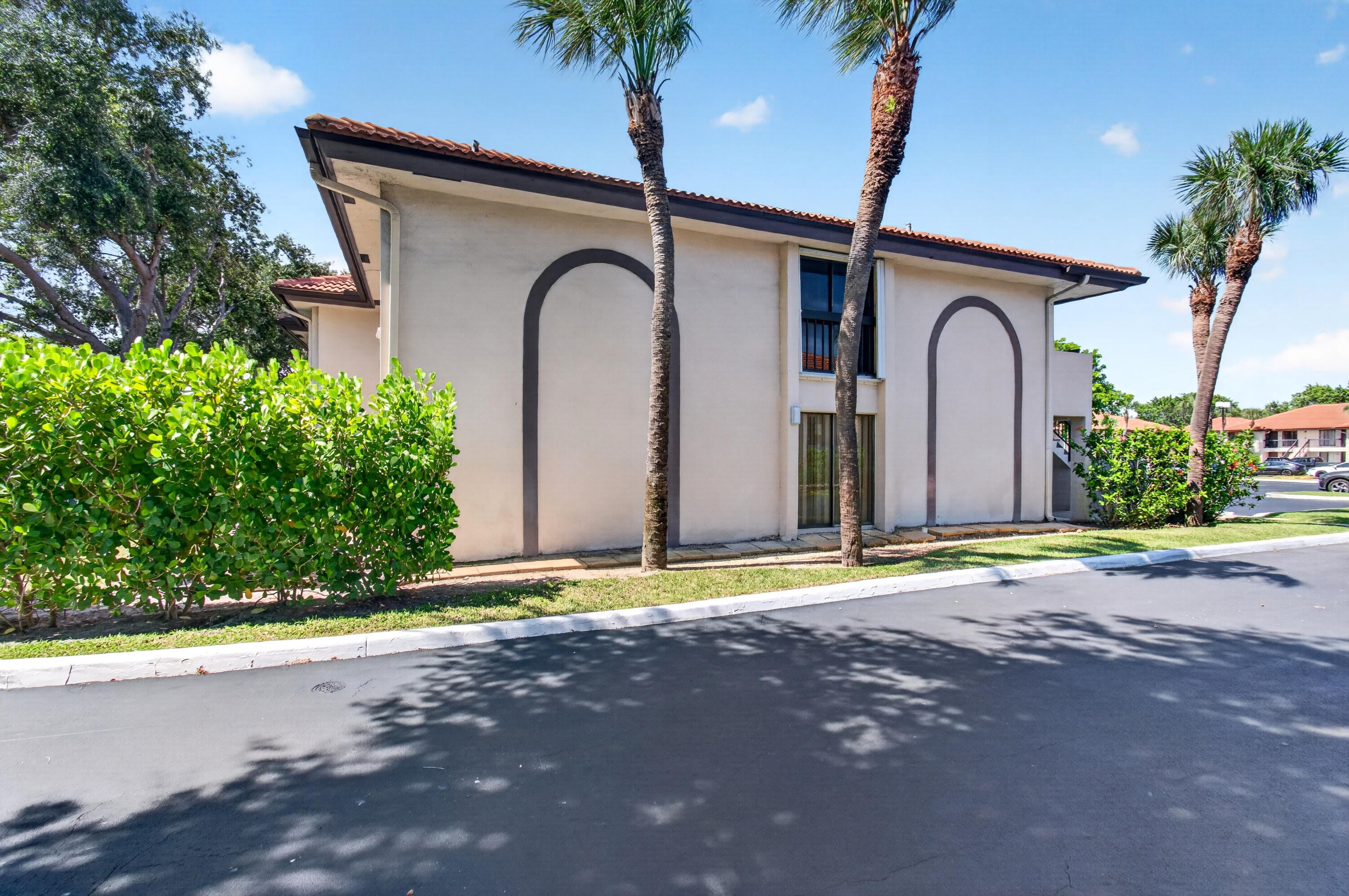 SAN REMO GOLF & TENNIS CLUB CONDO - Residential Lease