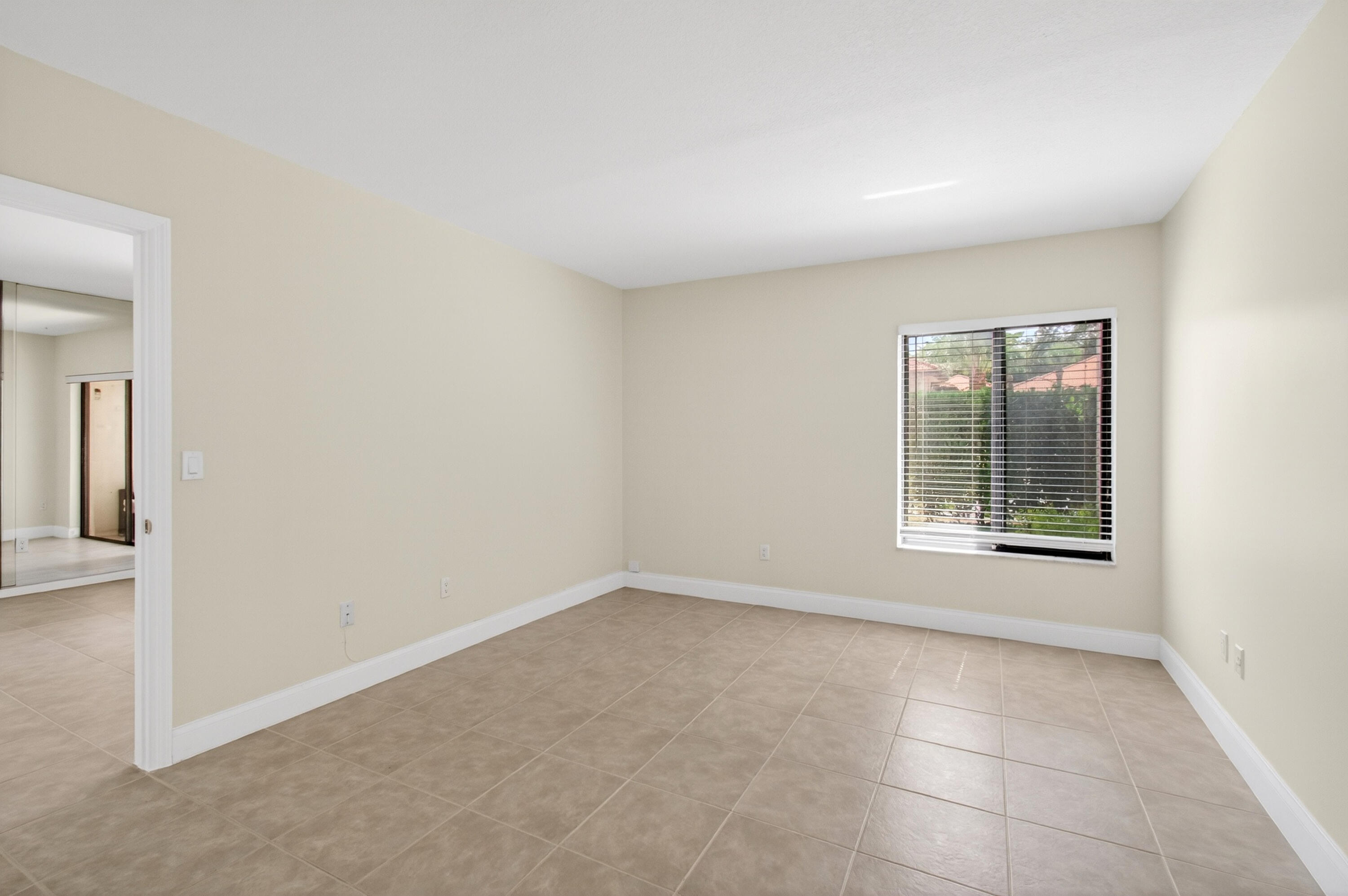 SAN REMO GOLF & TENNIS CLUB CONDO - Residential Lease