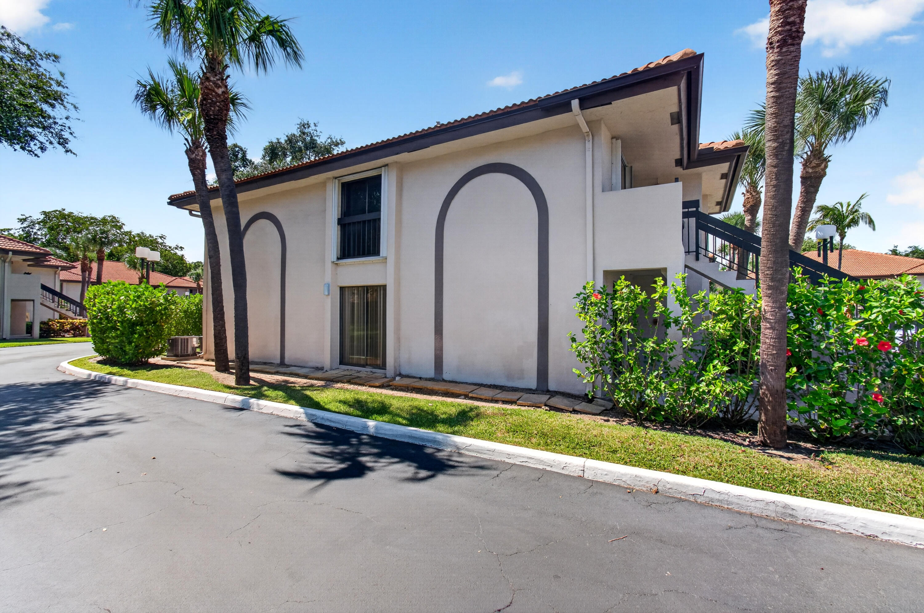 SAN REMO GOLF & TENNIS CLUB CONDO - Residential Lease