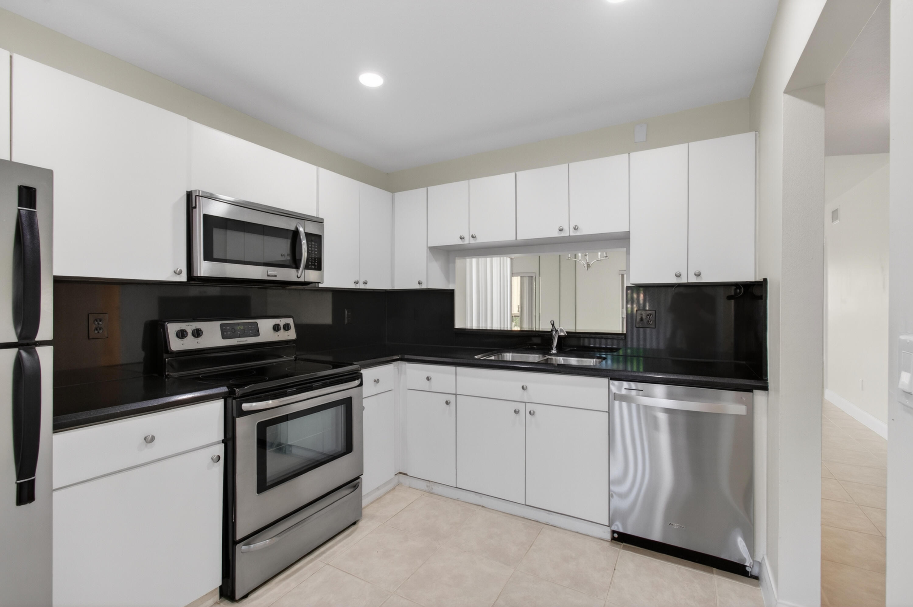 SAN REMO GOLF & TENNIS CLUB CONDO - Residential Lease