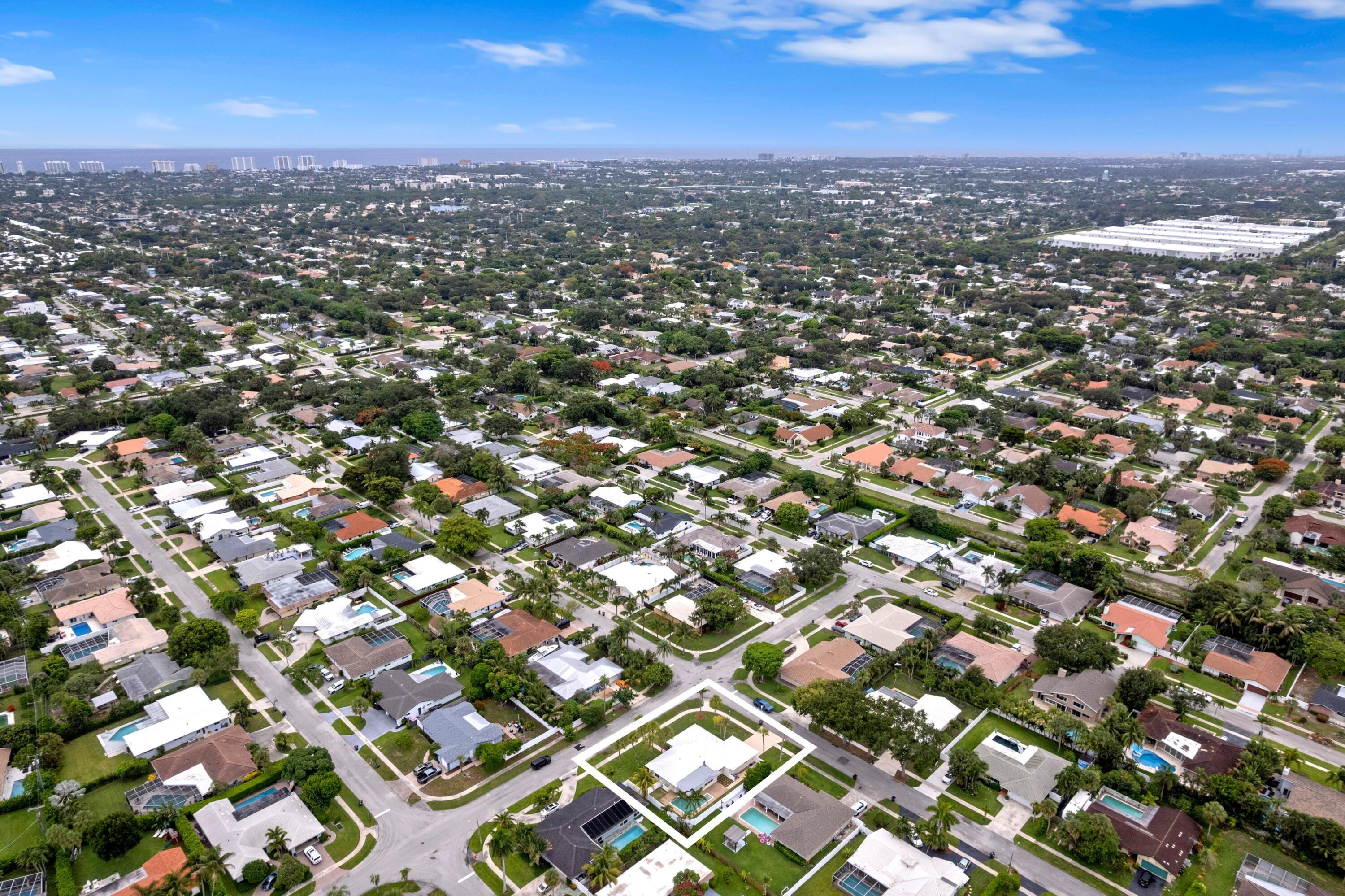 BOCA RATON SQUARE 17 - Residential