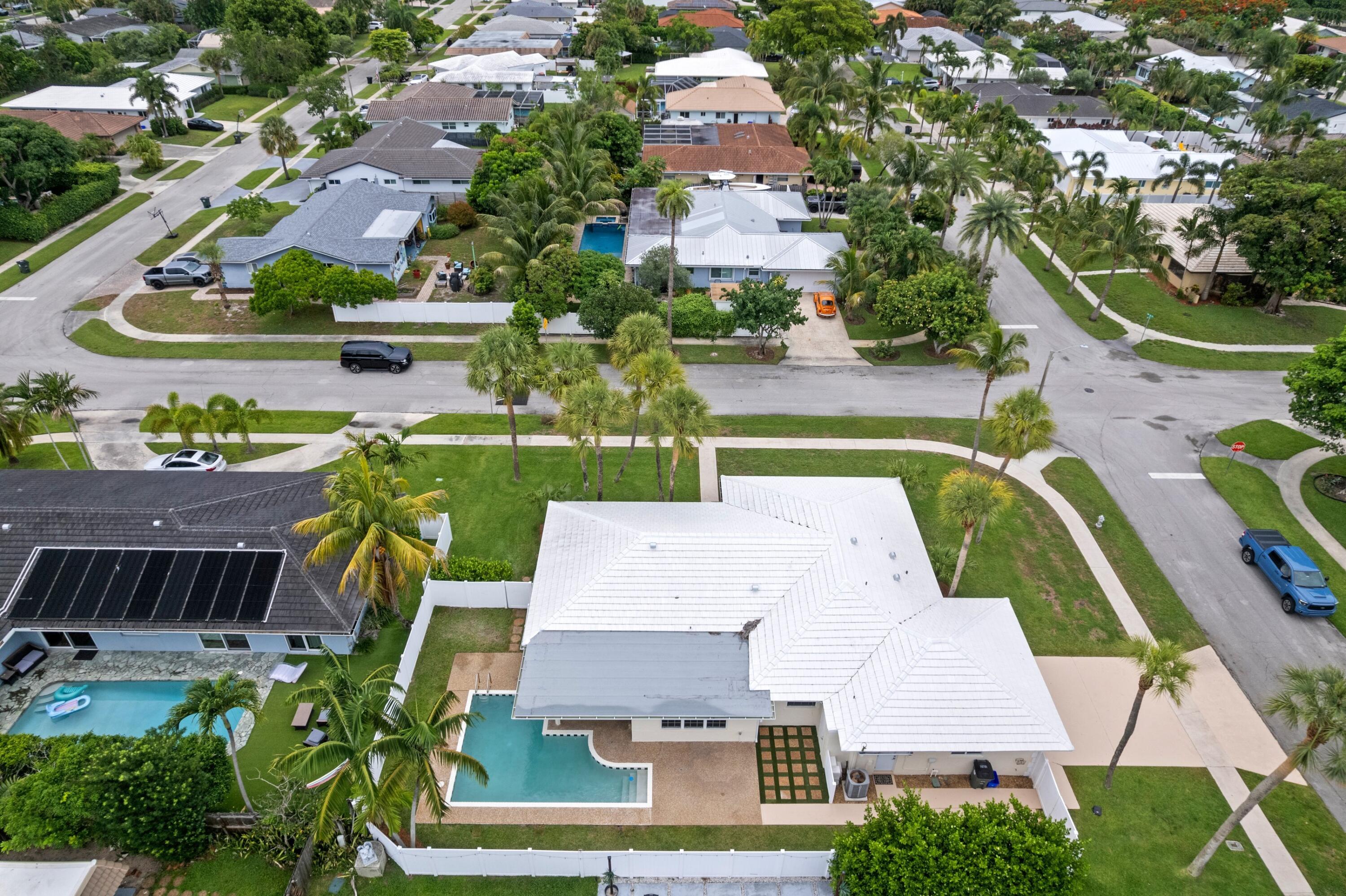 BOCA RATON SQUARE 17 - Residential