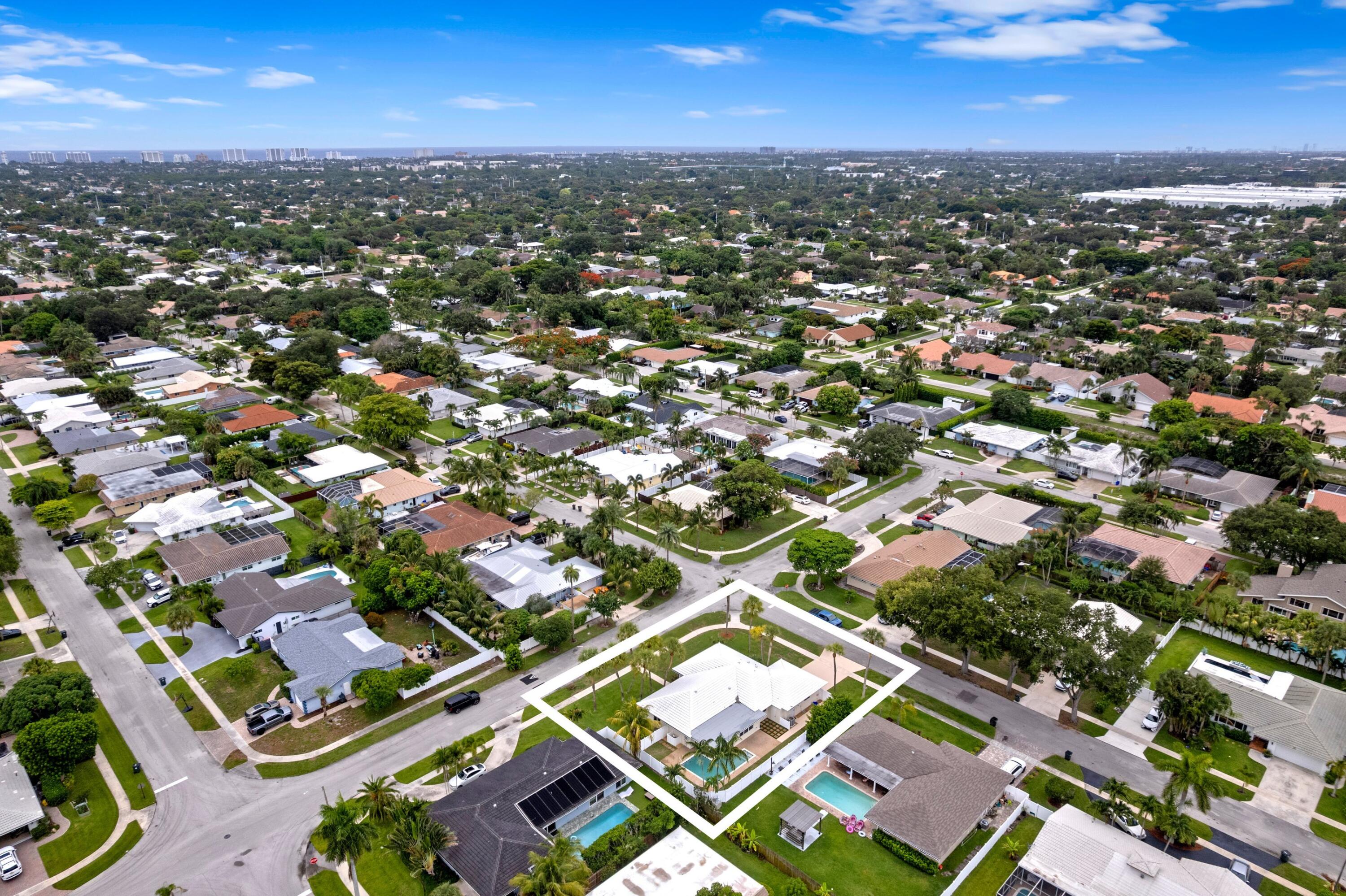 BOCA RATON SQUARE 17 - Residential