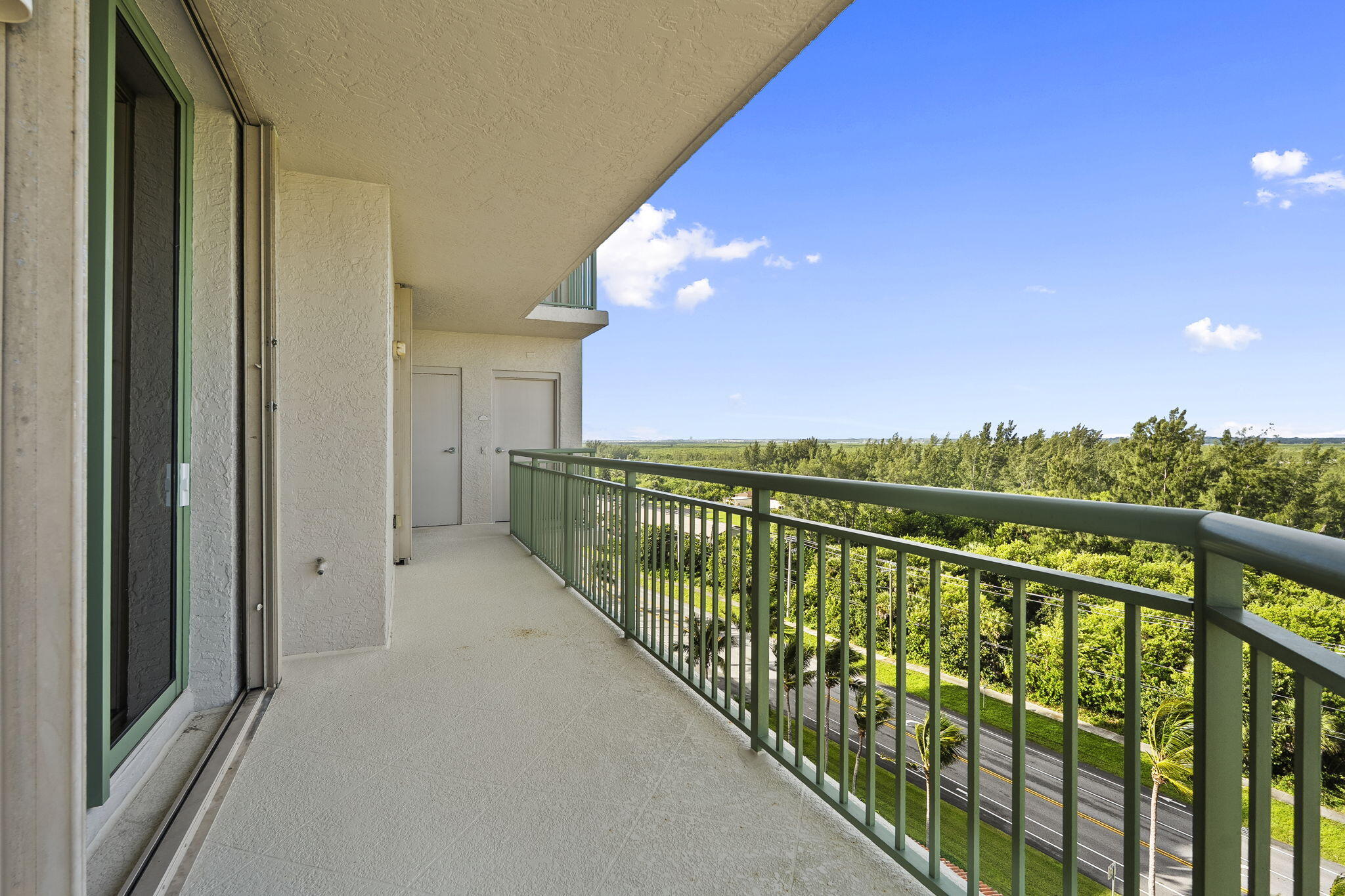 ALTAMIRA - Residential
