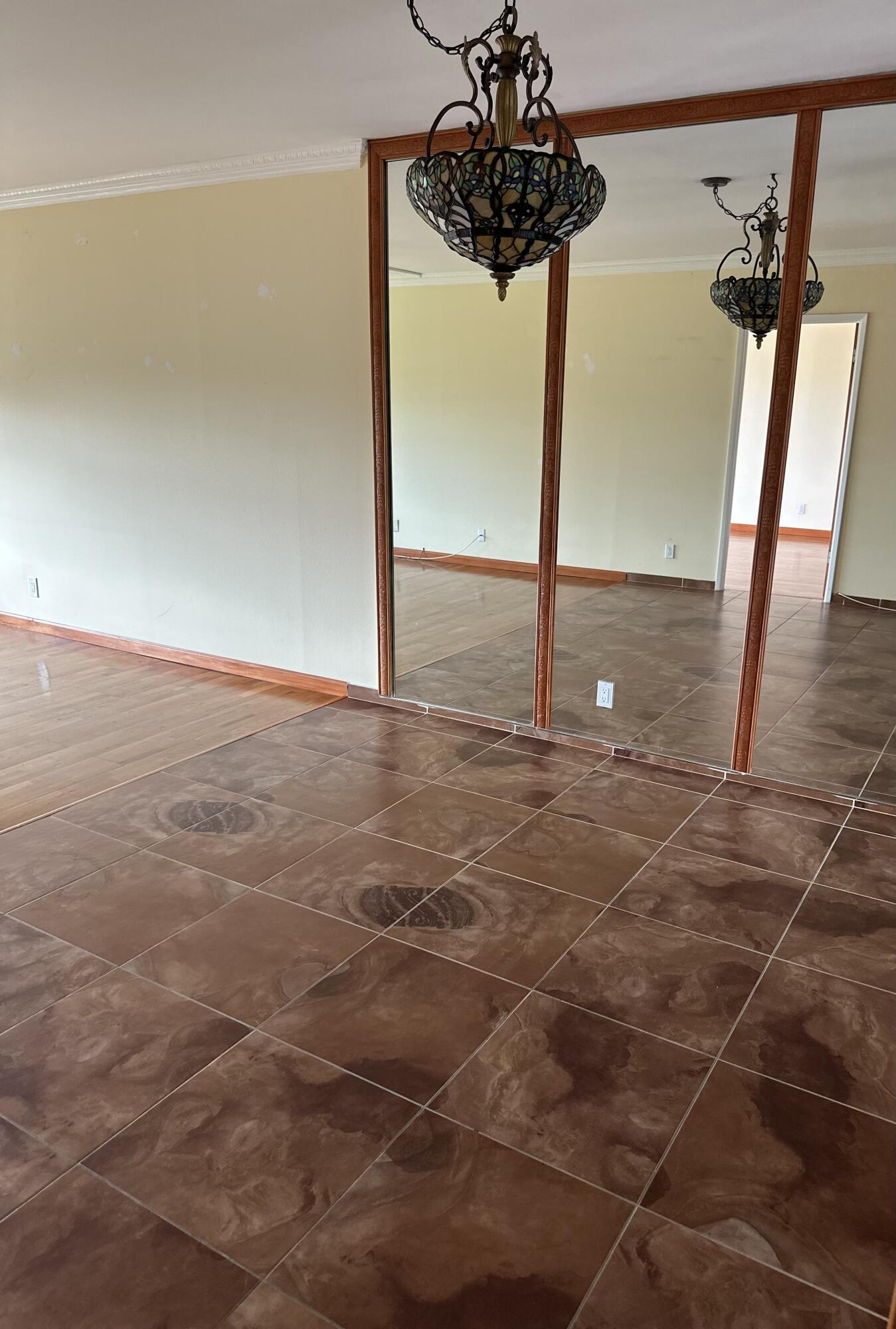 NO 3 PALM-AIRE COUNTRY CLUB - Residential
