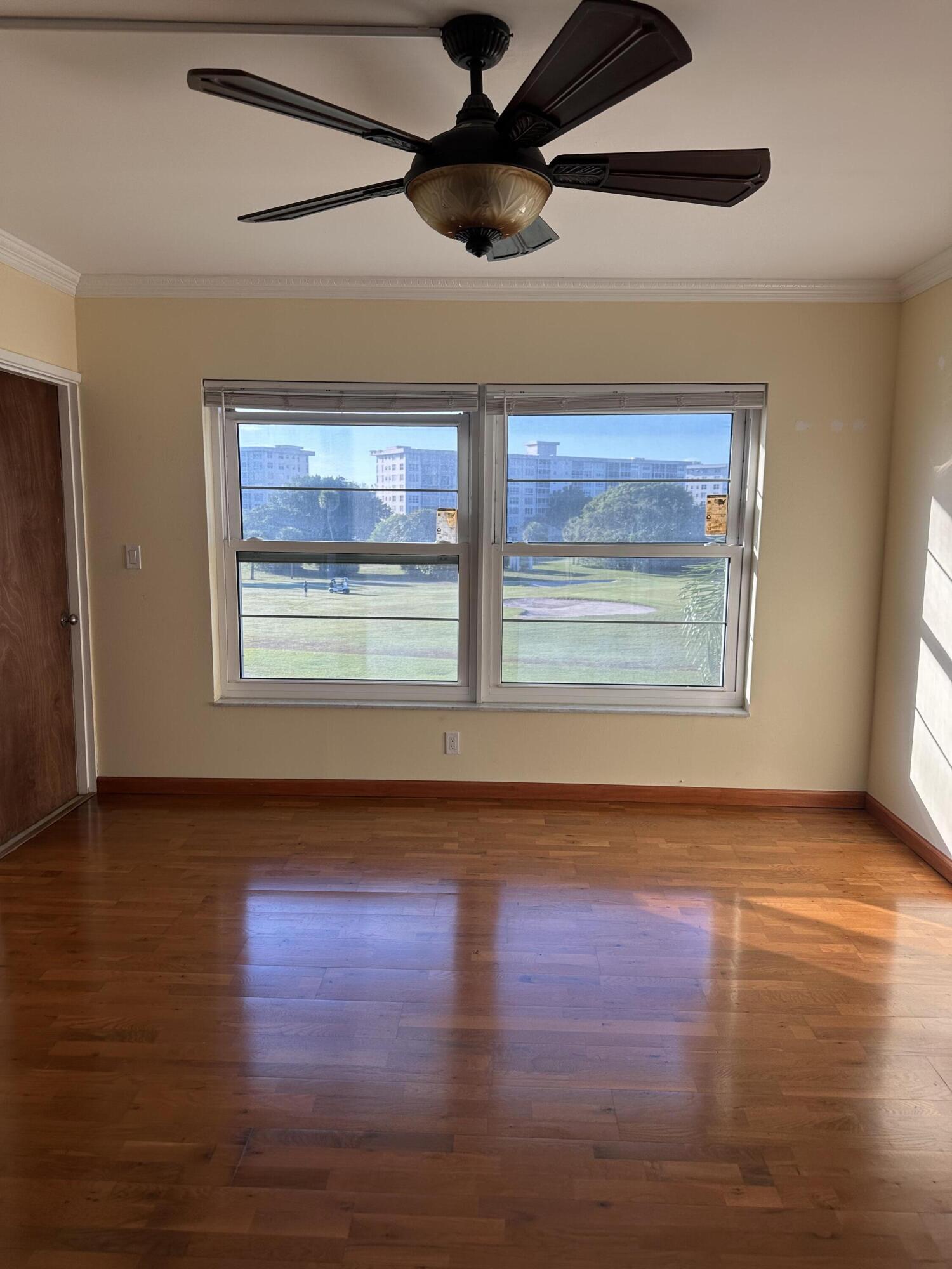 NO 3 PALM-AIRE COUNTRY CLUB - Residential