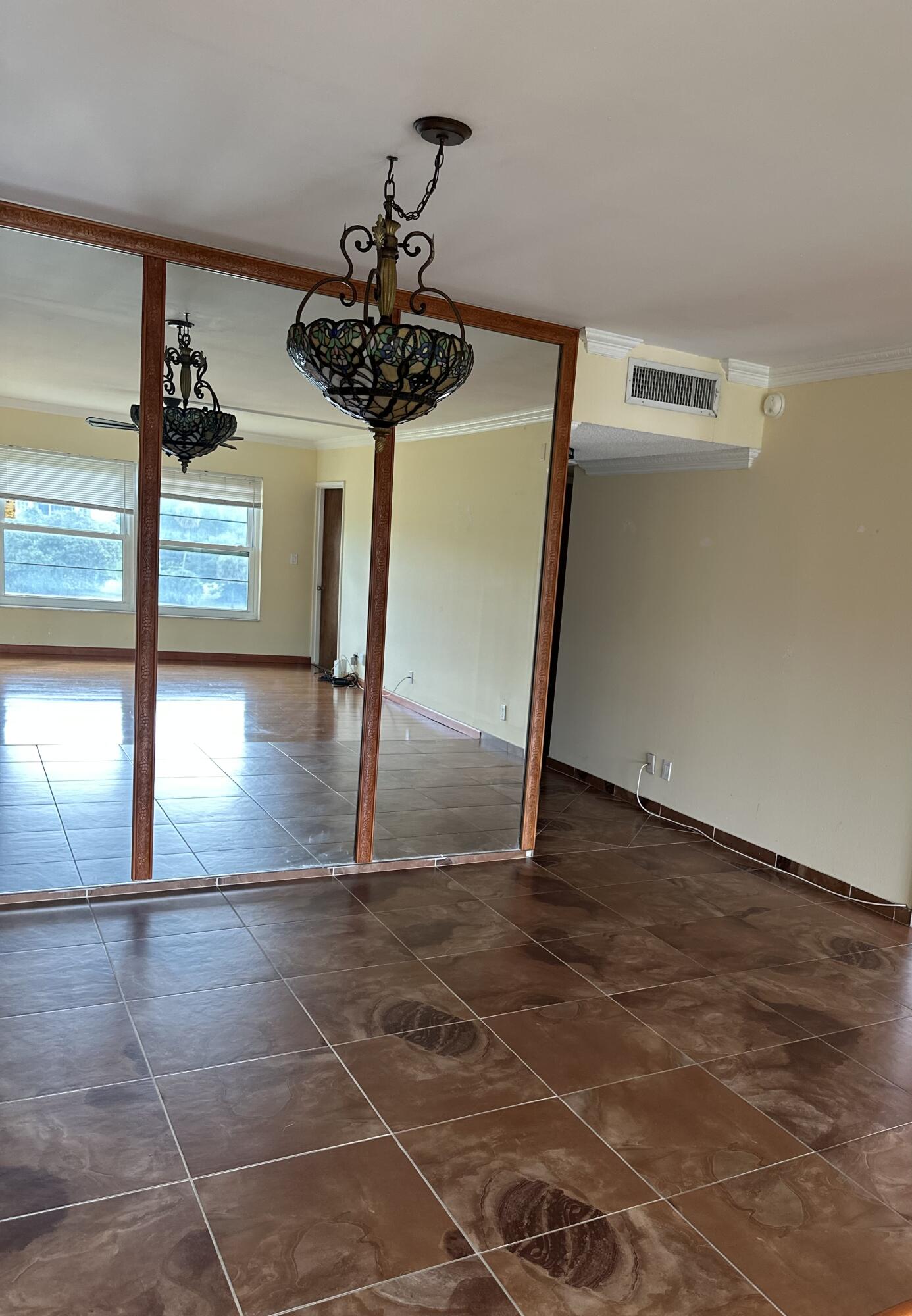 NO 3 PALM-AIRE COUNTRY CLUB - Residential