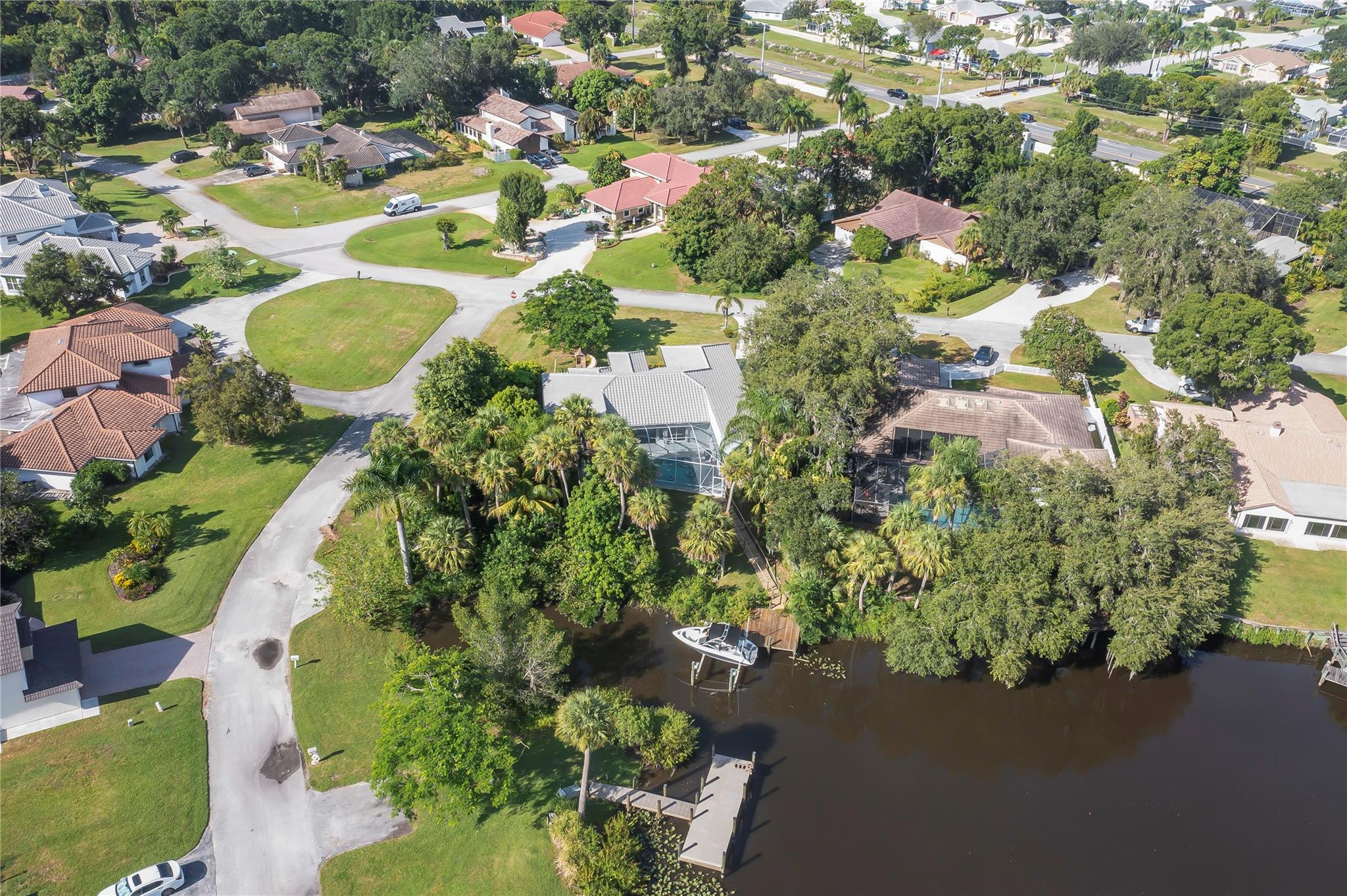 RIVERS EDGE - Residential