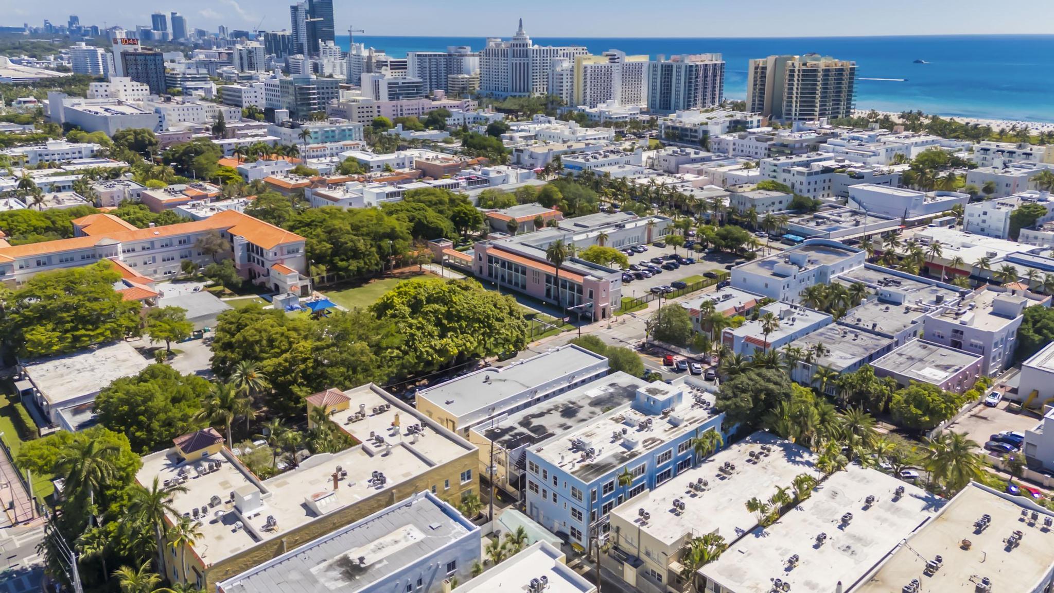 1342 DREXEL CONDO - Residential