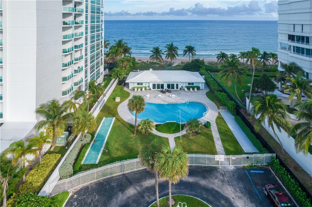 Palm Club Co-Op - Residential