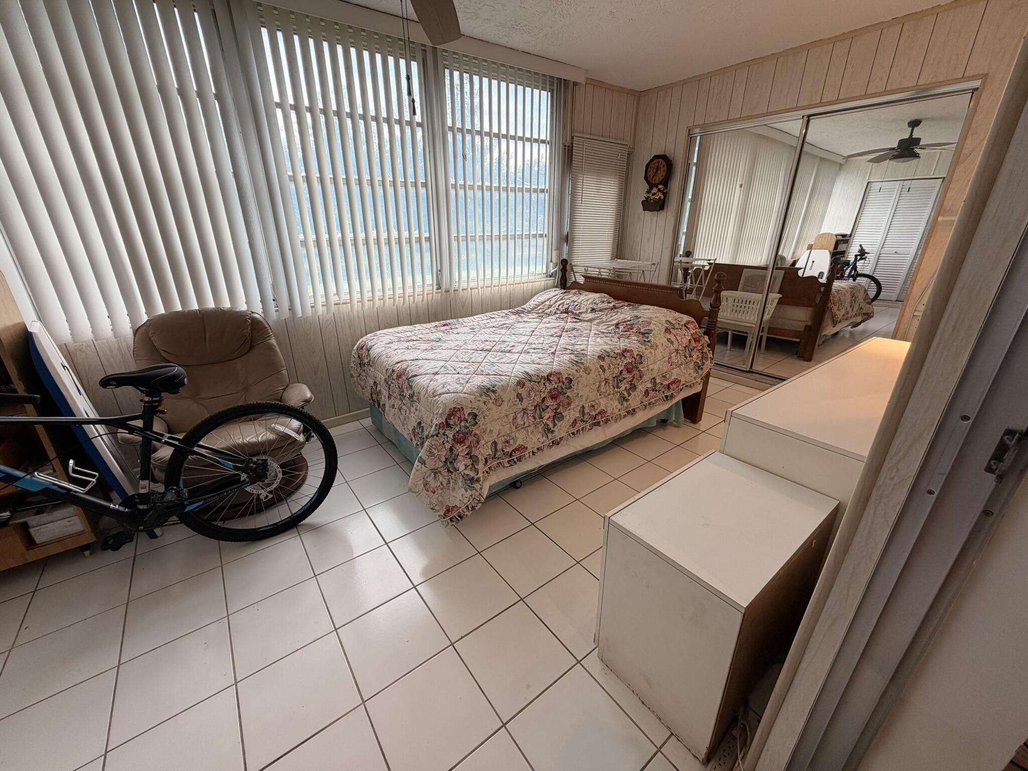 GOLDEN LAKES VILLAGE CONDO M - Residential