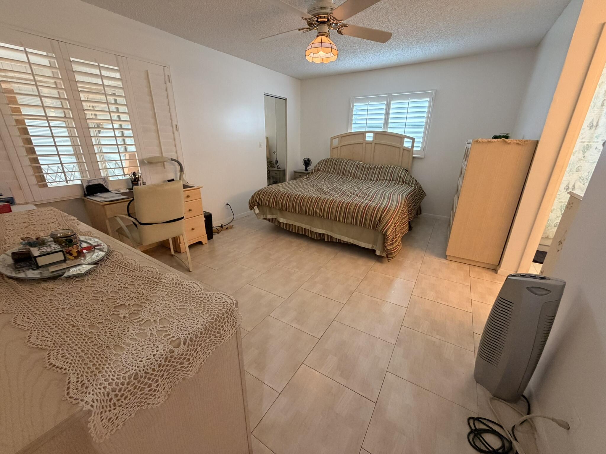 GOLDEN LAKES VILLAGE CONDO M - Residential