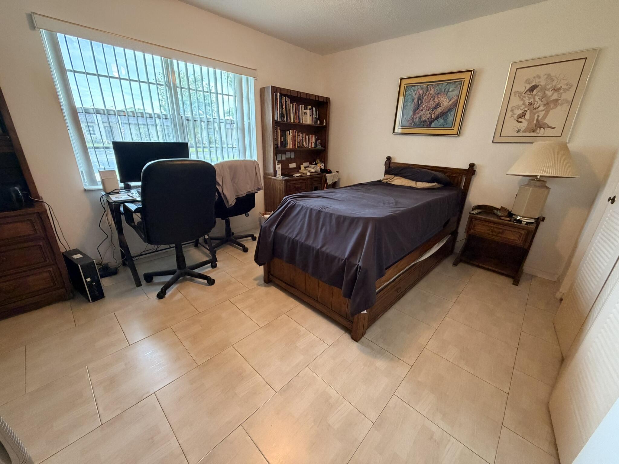 GOLDEN LAKES VILLAGE CONDO M - Residential