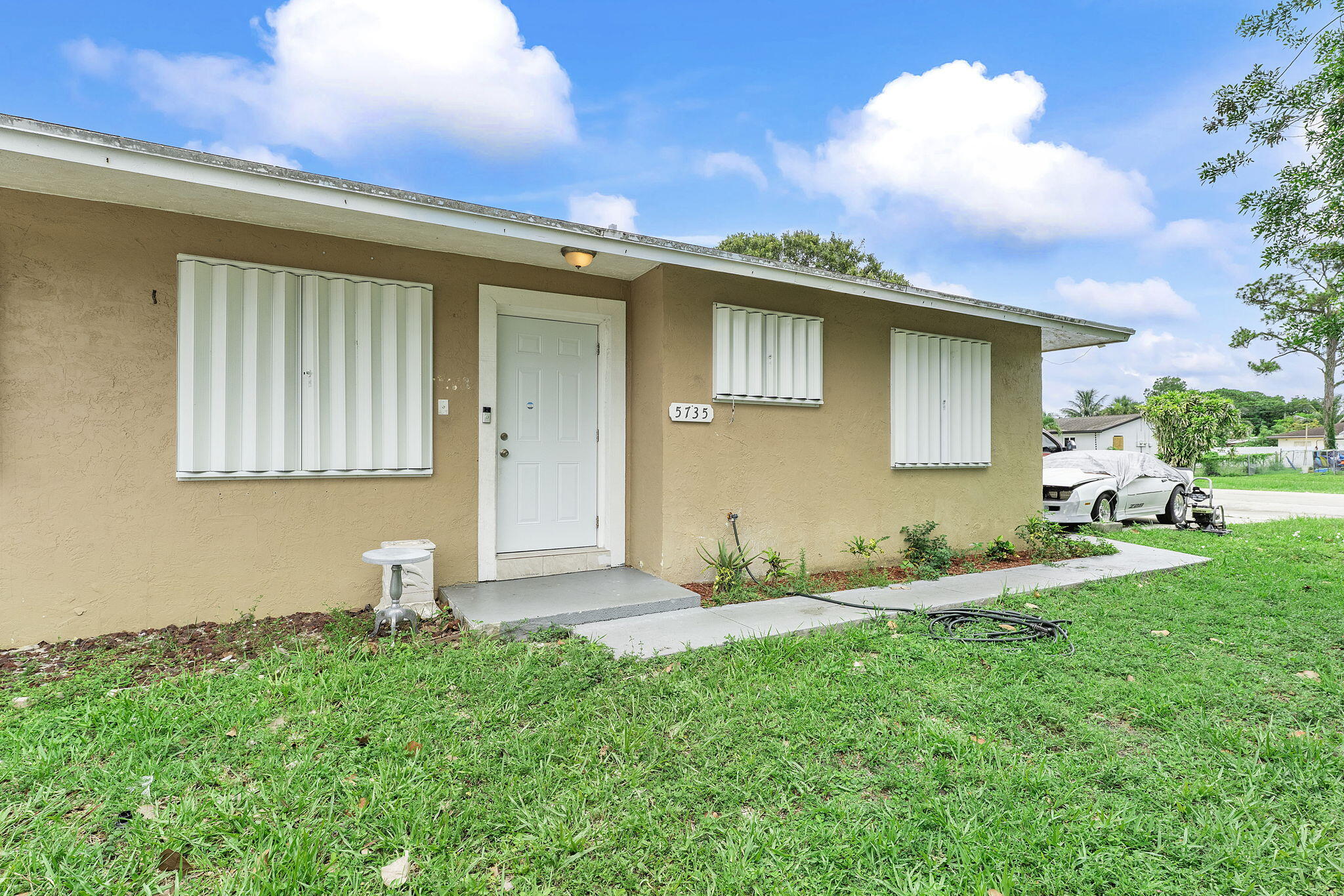 ROYAL PALM ESTATES 2 - Residential Income