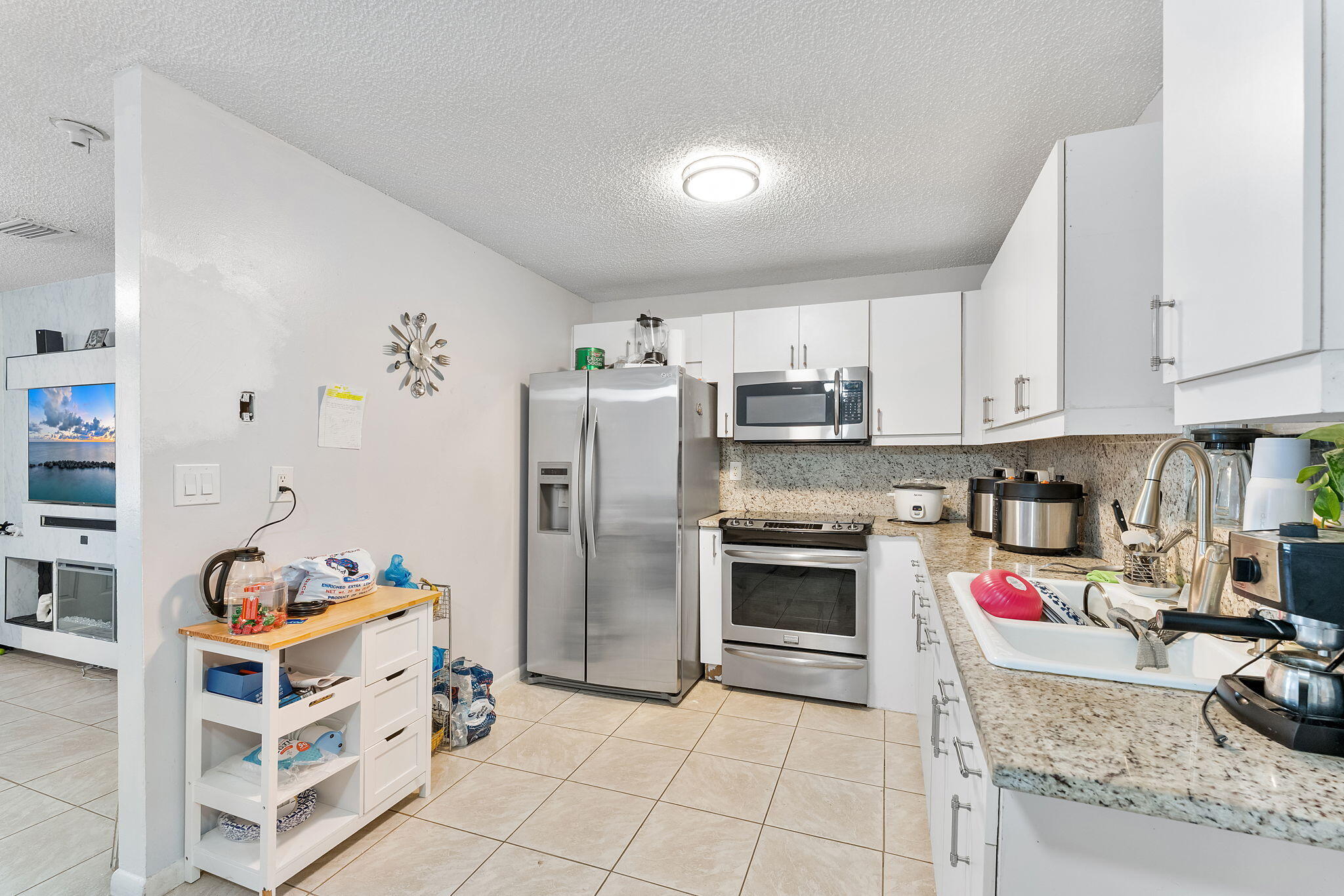 ROYAL PALM ESTATES 2 - Residential Income