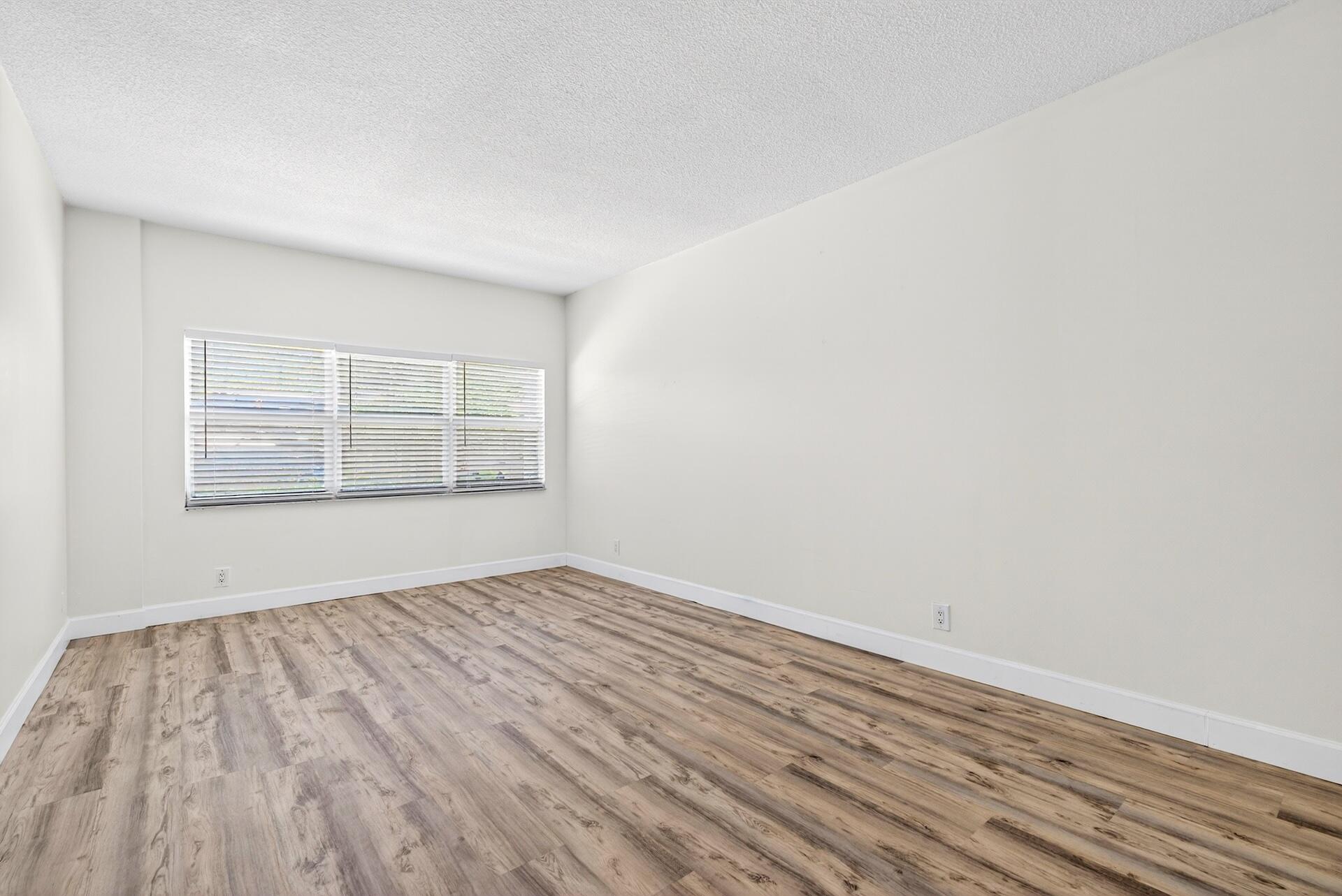 HORIZON HOUSE CONDO - Residential Lease
