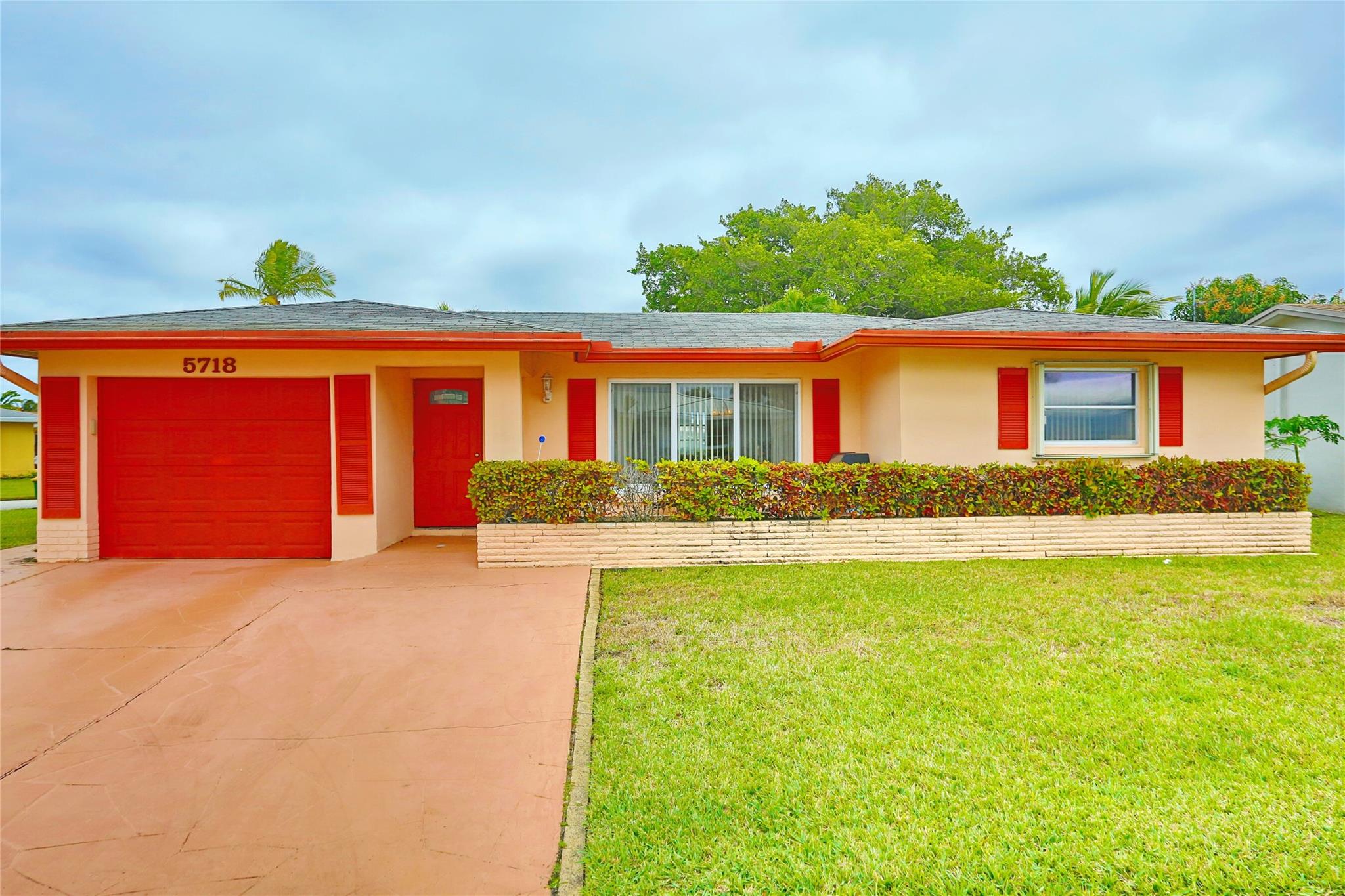 Mainlands Of Tamarac Lake - Residential